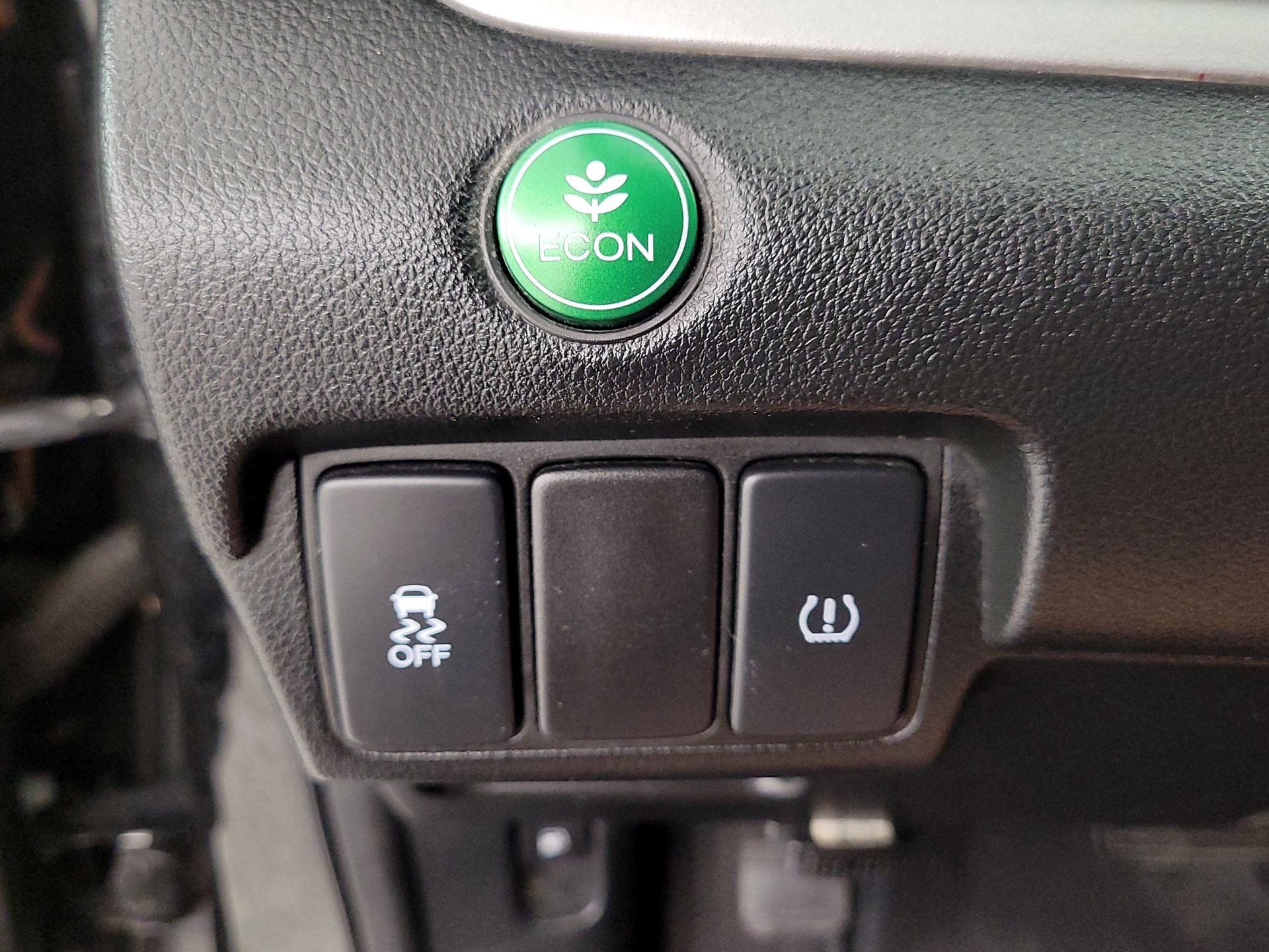 Thumbnail: 2014 Honda CR-V - 13