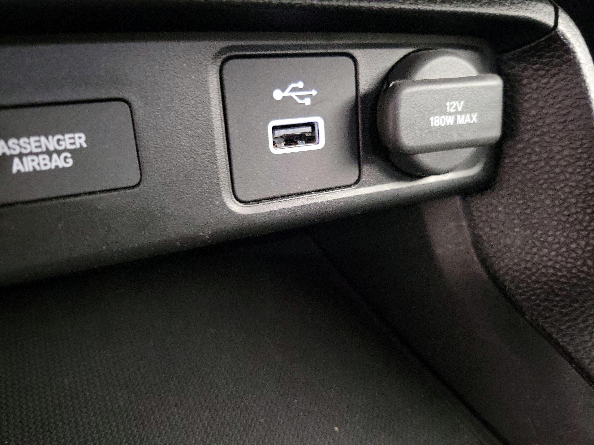 Thumbnail: 2024 Honda Civic - 18