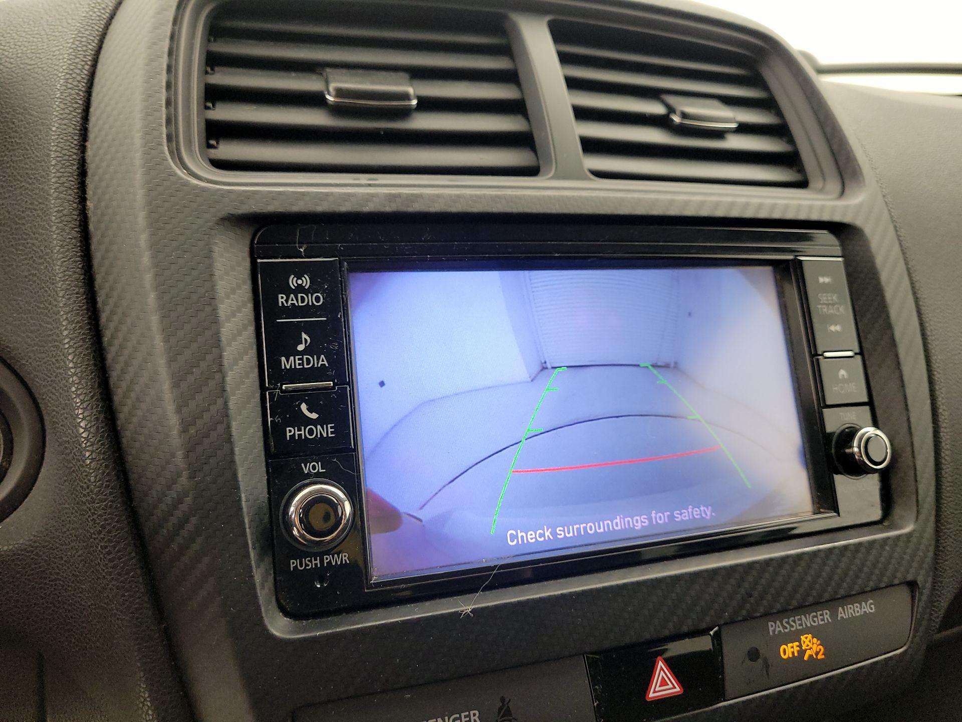 Thumbnail: 2019 Mitsubishi Outlander Sport - 14