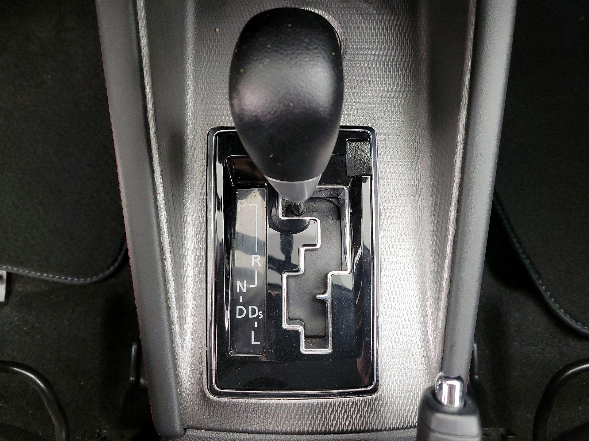 Thumbnail: 2019 Mitsubishi Outlander Sport - 17