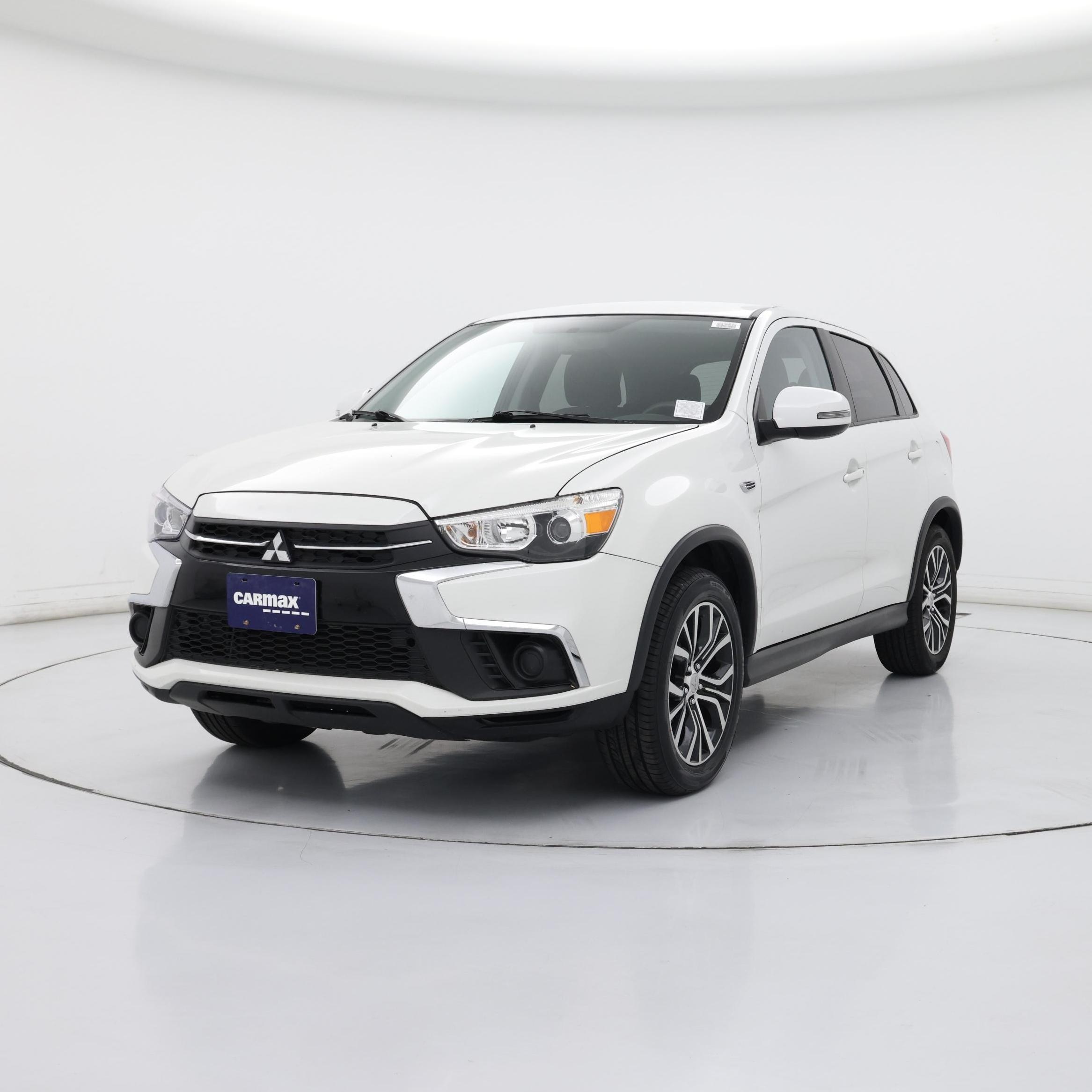 Thumbnail: 2019 Mitsubishi Outlander Sport - 4