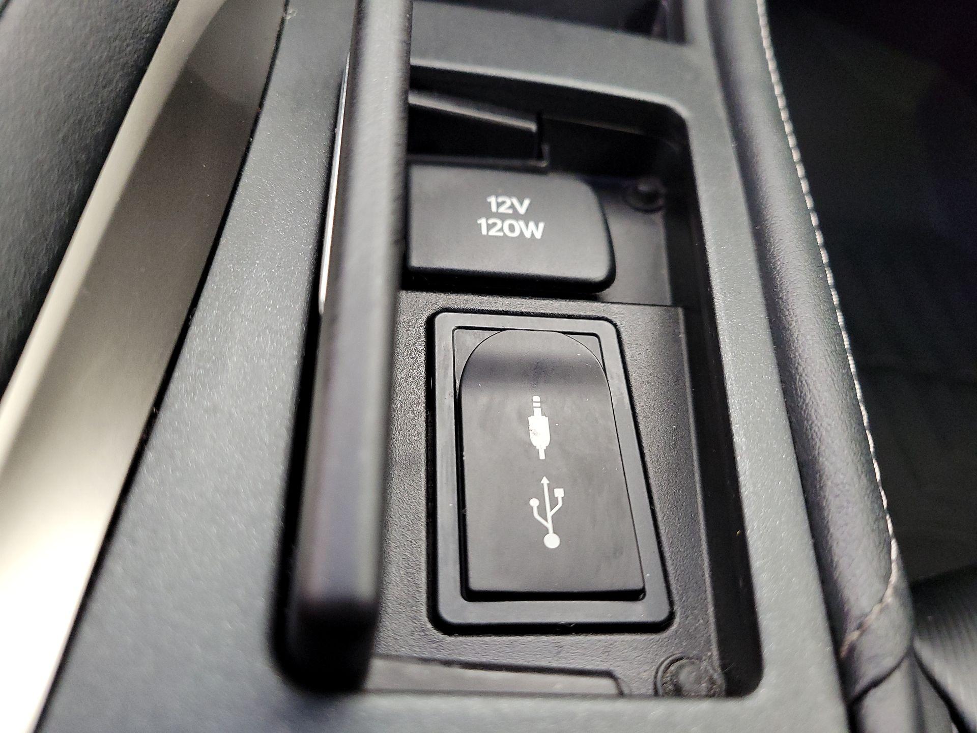 Thumbnail: 2014 Lexus CT - 19