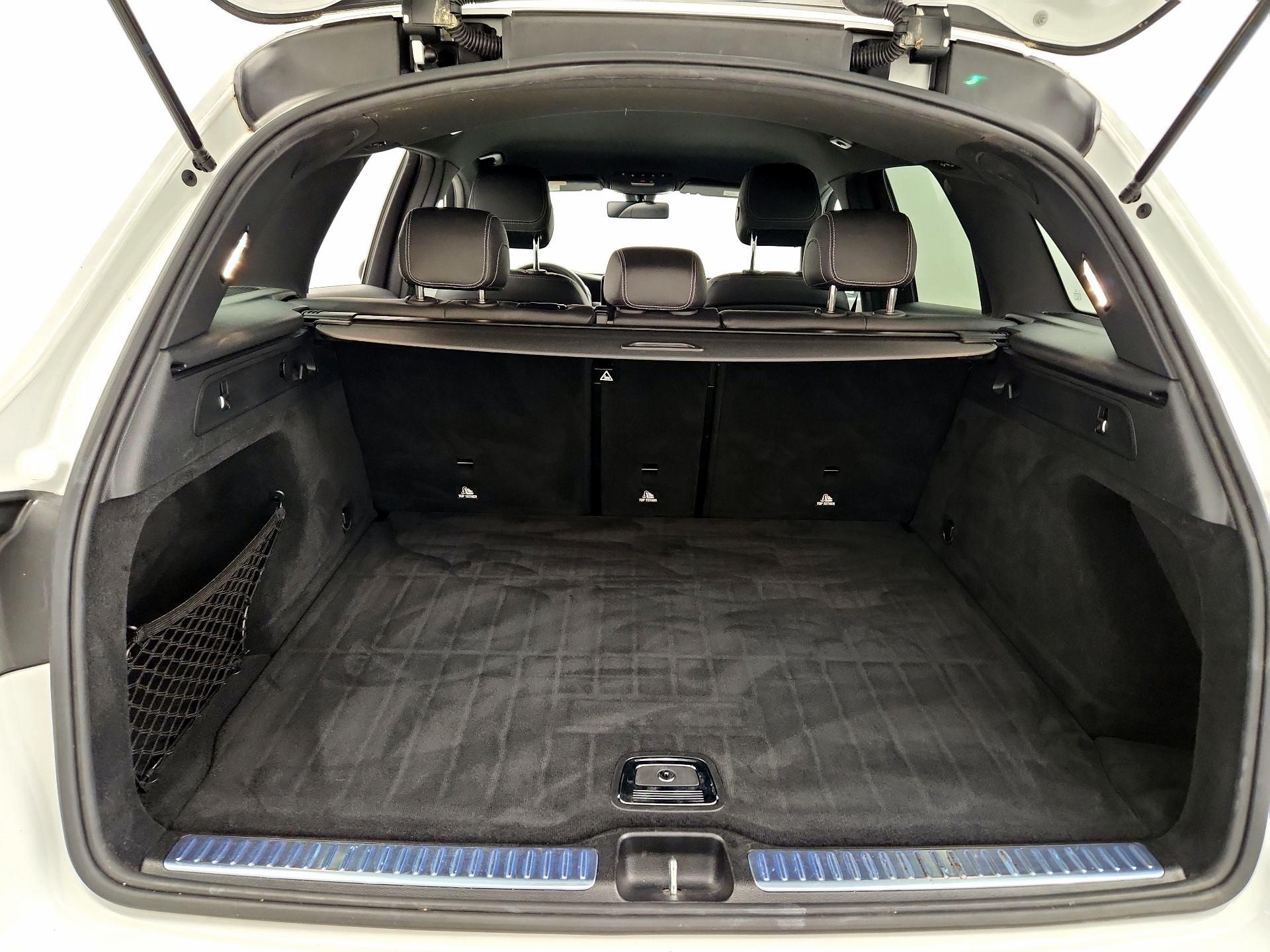 Thumbnail: 2020 Mercedes-Benz GLC - 20