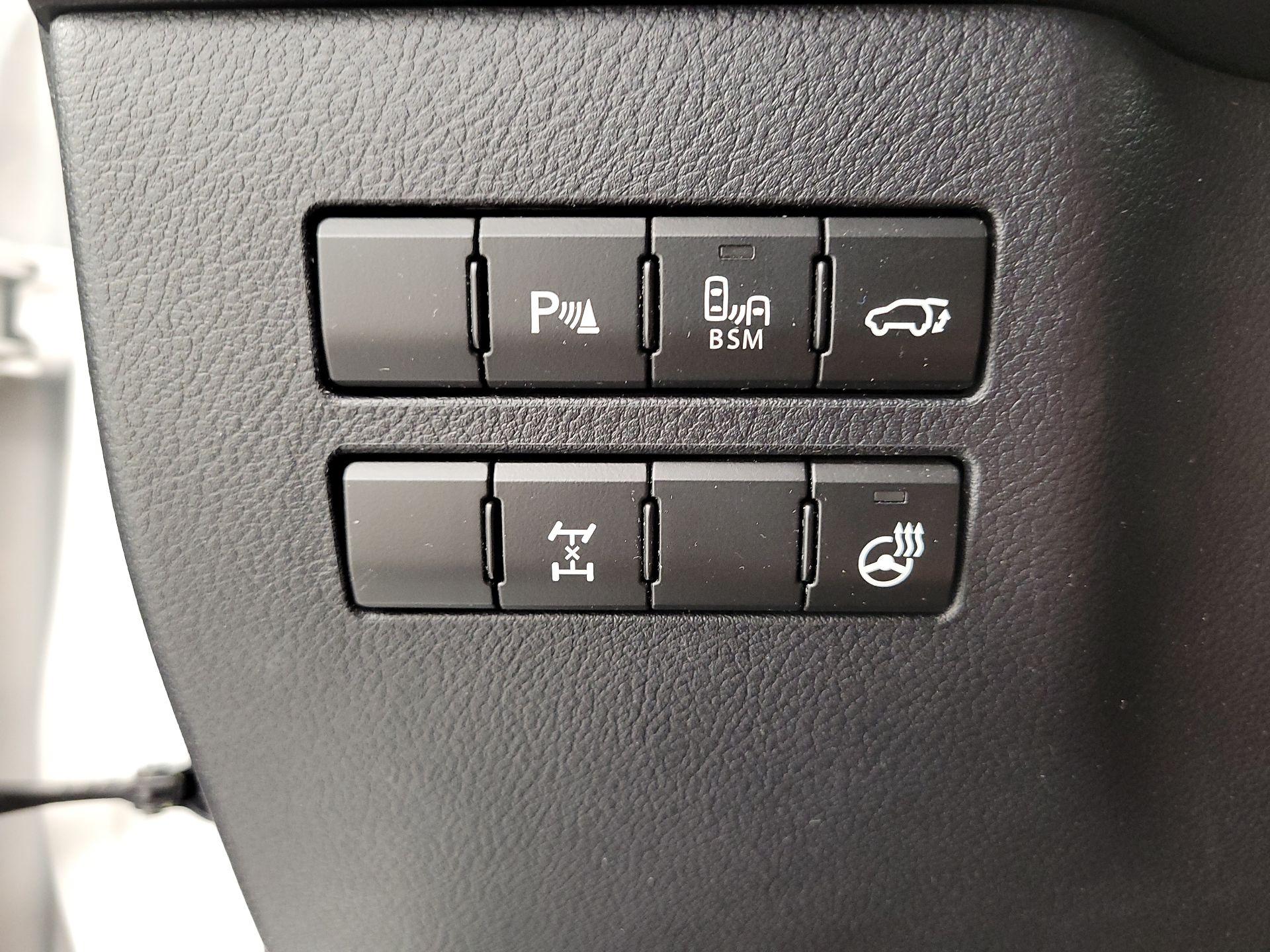 Thumbnail: 2015 Lexus NX - 13