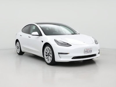 White 2022 Tesla Model 3