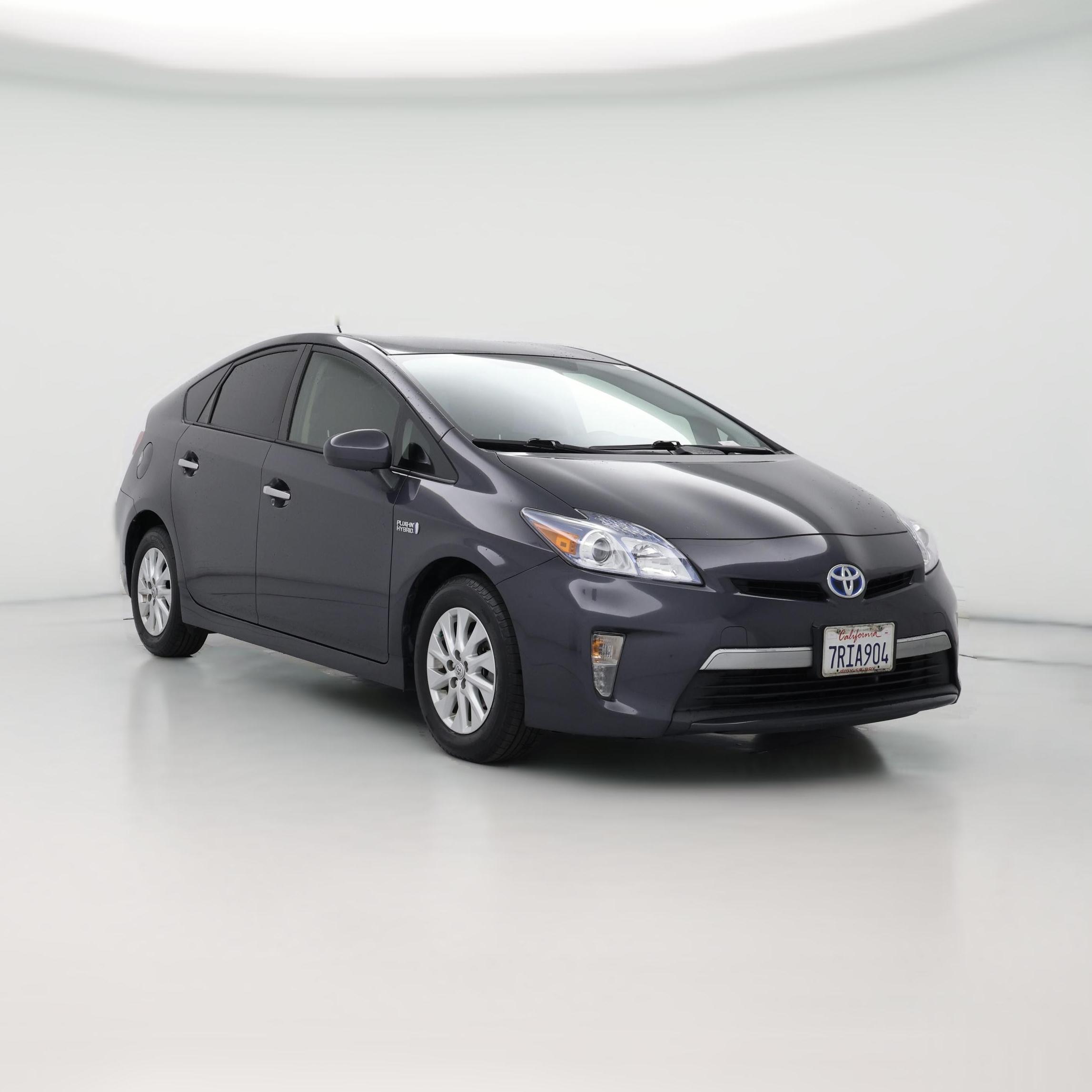 Thumbnail: 2015 Toyota Prius - 1