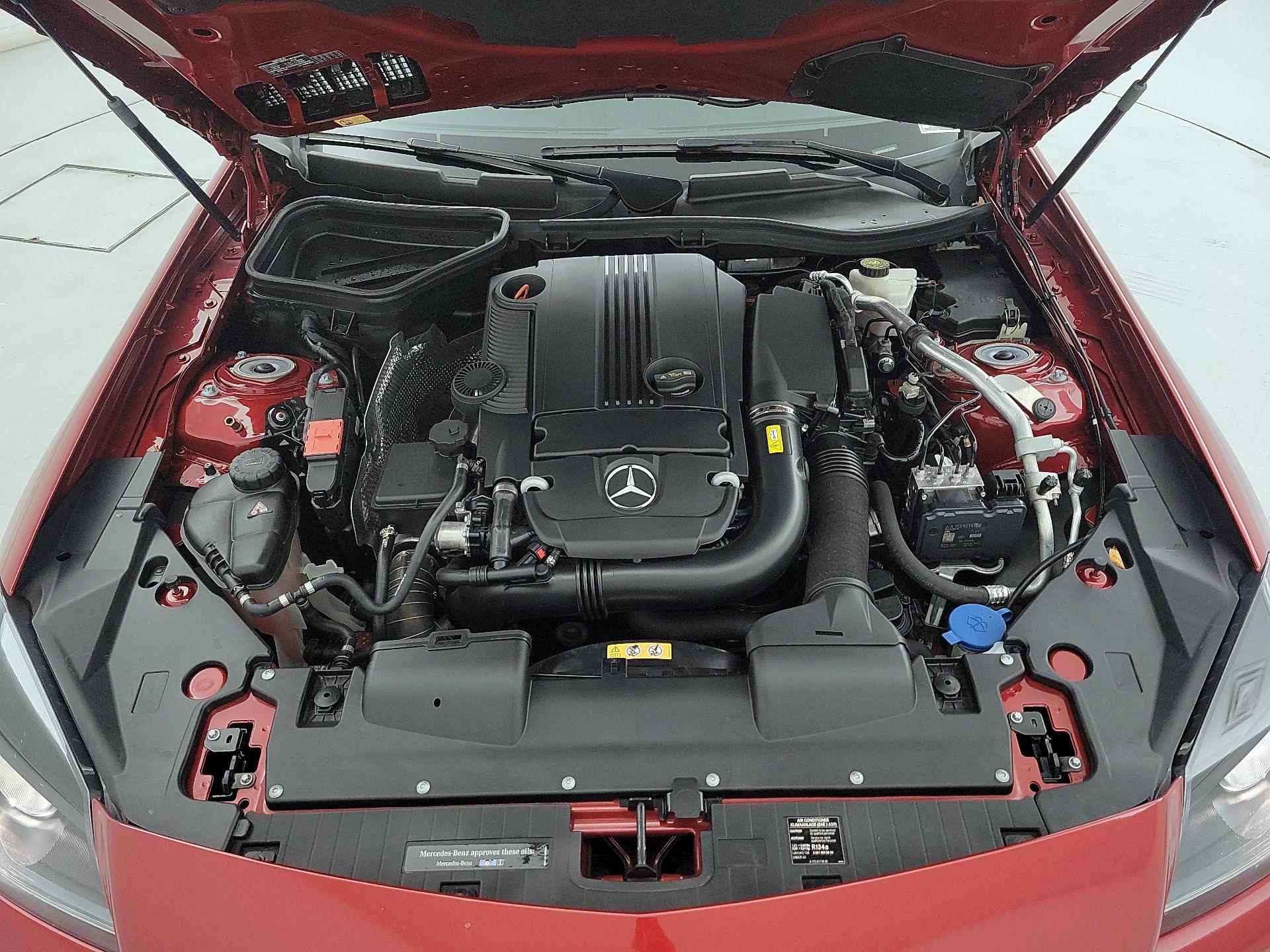 Thumbnail: 2015 Mercedes-Benz SLK - 20