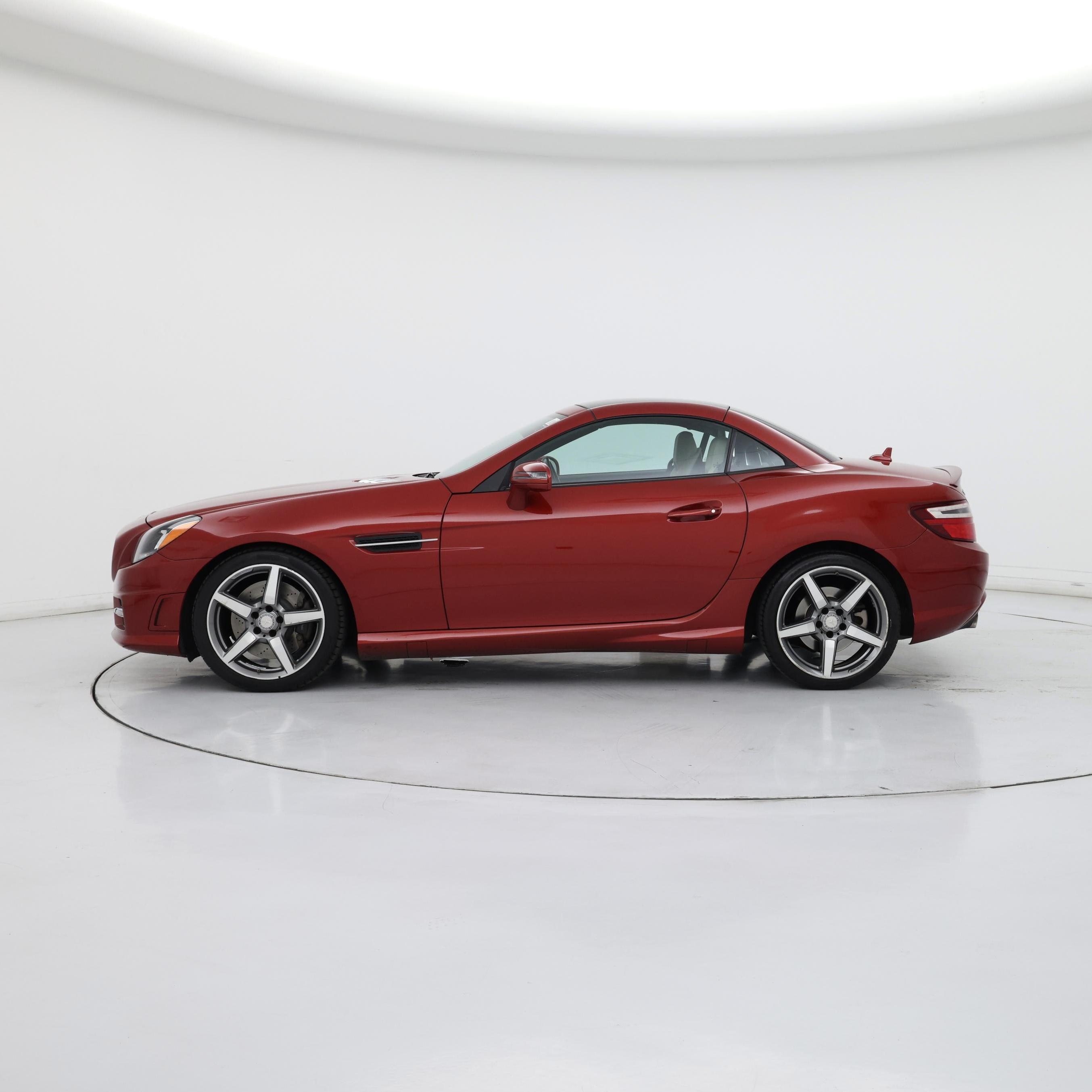 Thumbnail: 2015 Mercedes-Benz SLK - 3