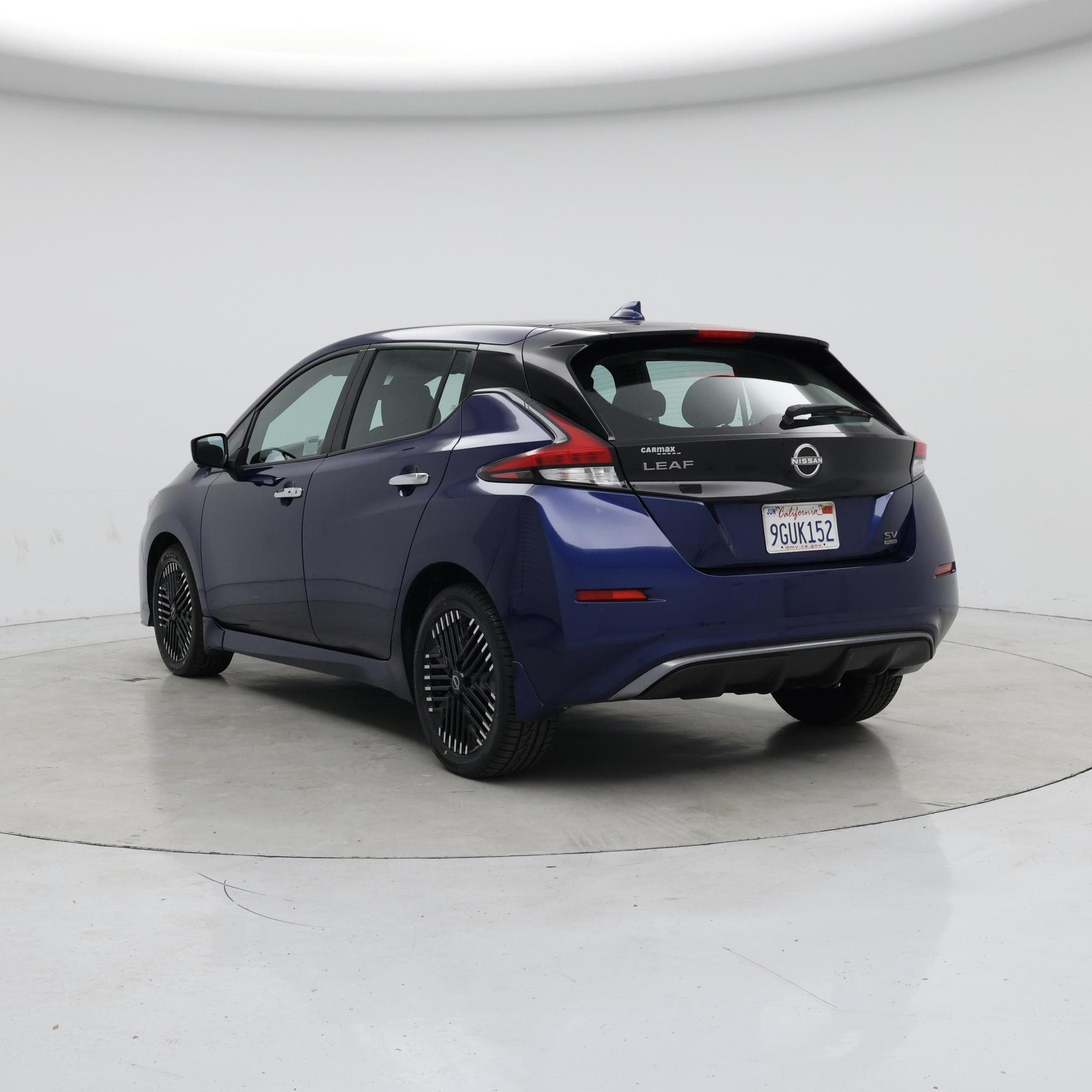 Thumbnail: 2023 Nissan Leaf - 2