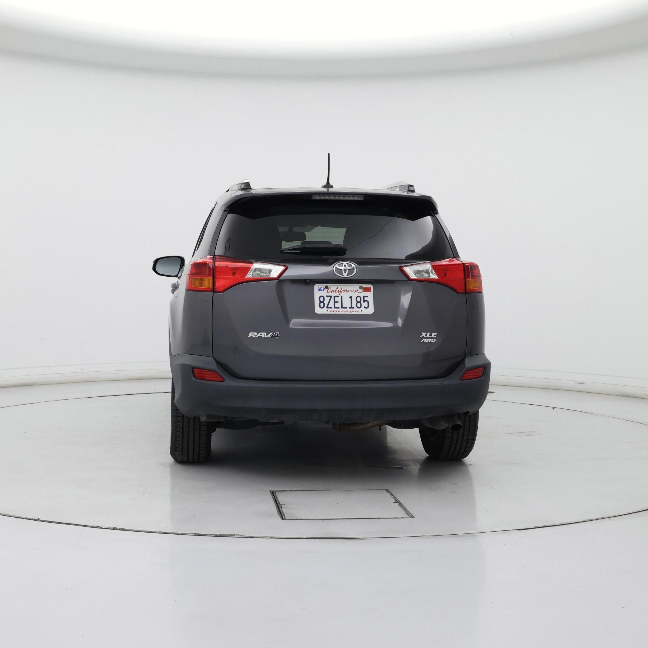 Thumbnail: 2015 Toyota RAV4 - 6