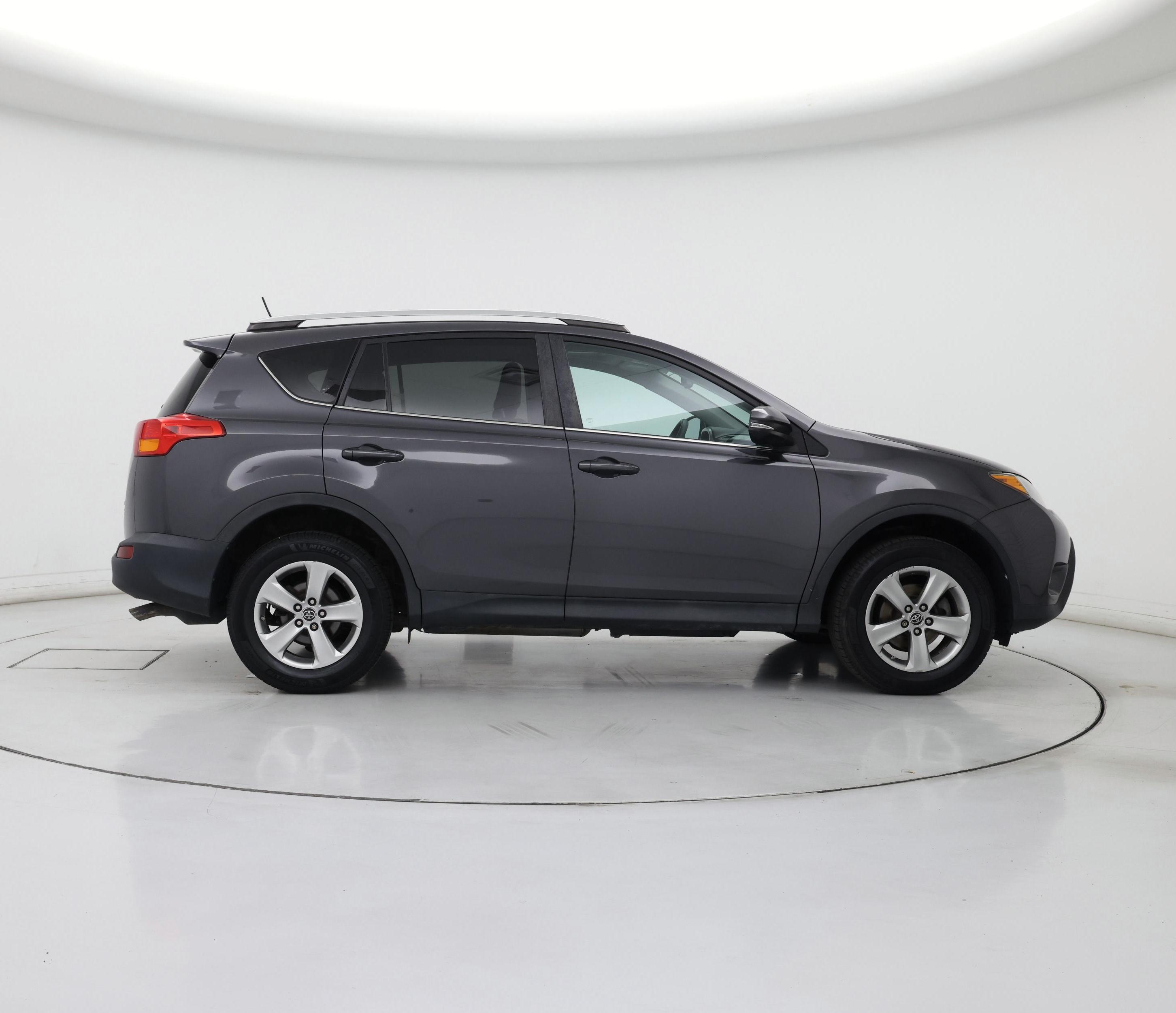 Thumbnail: 2015 Toyota RAV4 - 7