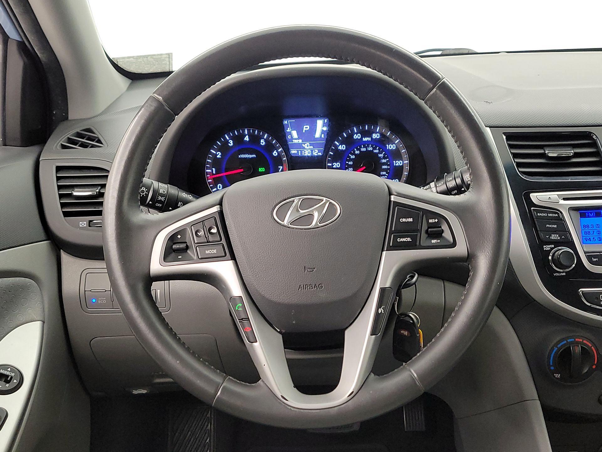 Thumbnail: 2014 Hyundai Accent - 10