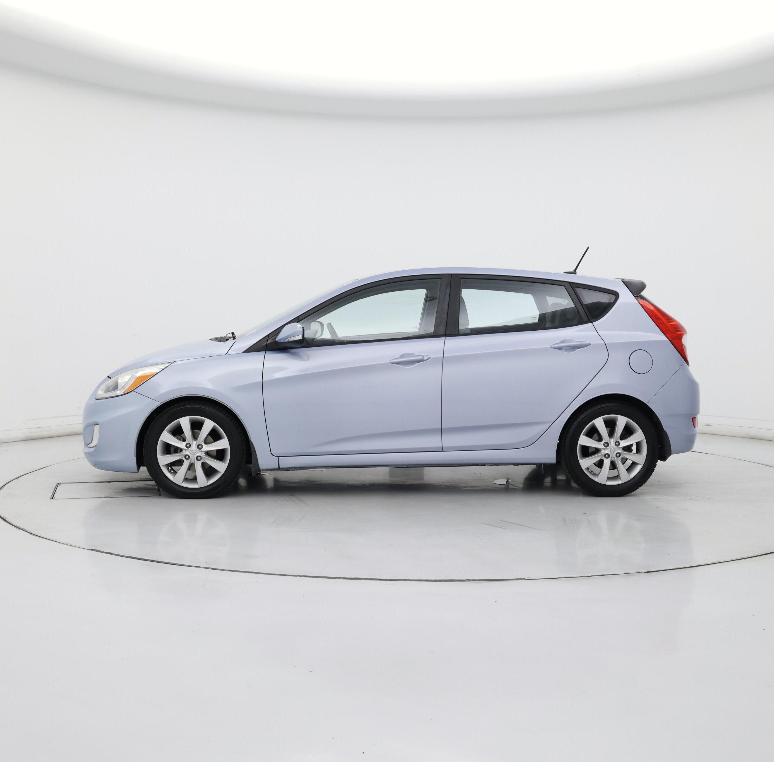 Thumbnail: 2014 Hyundai Accent - 3