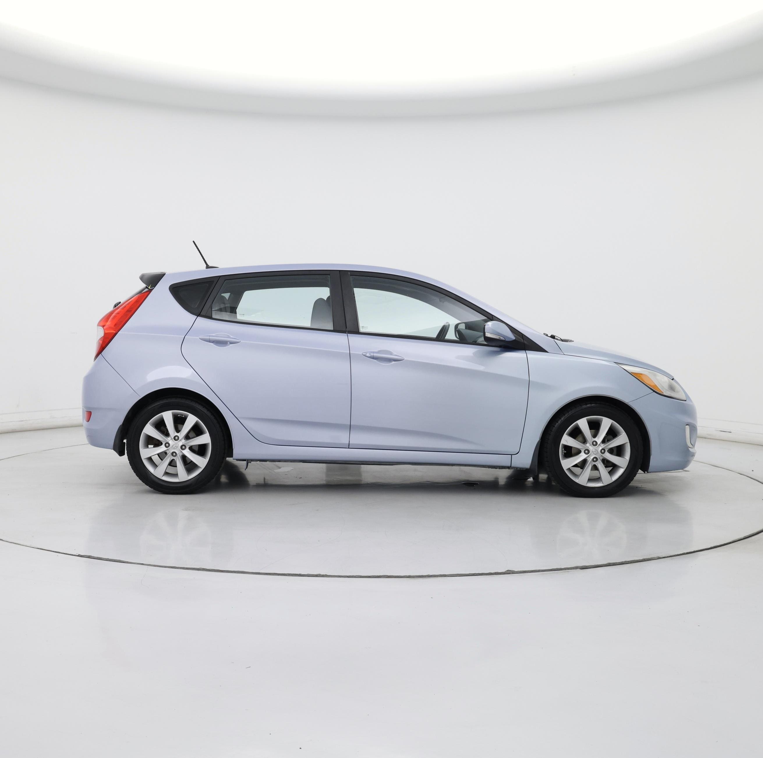Thumbnail: 2014 Hyundai Accent - 7