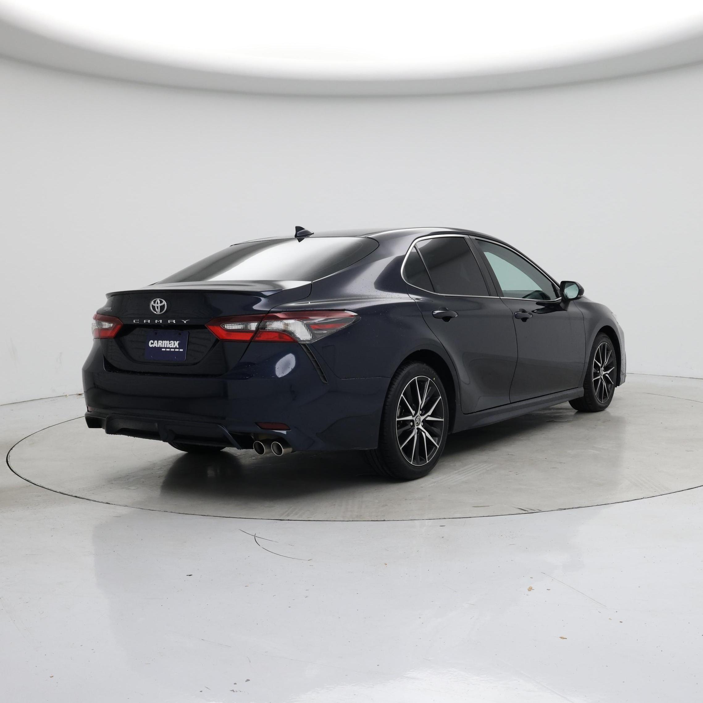 Thumbnail: 2021 Toyota Camry - 8