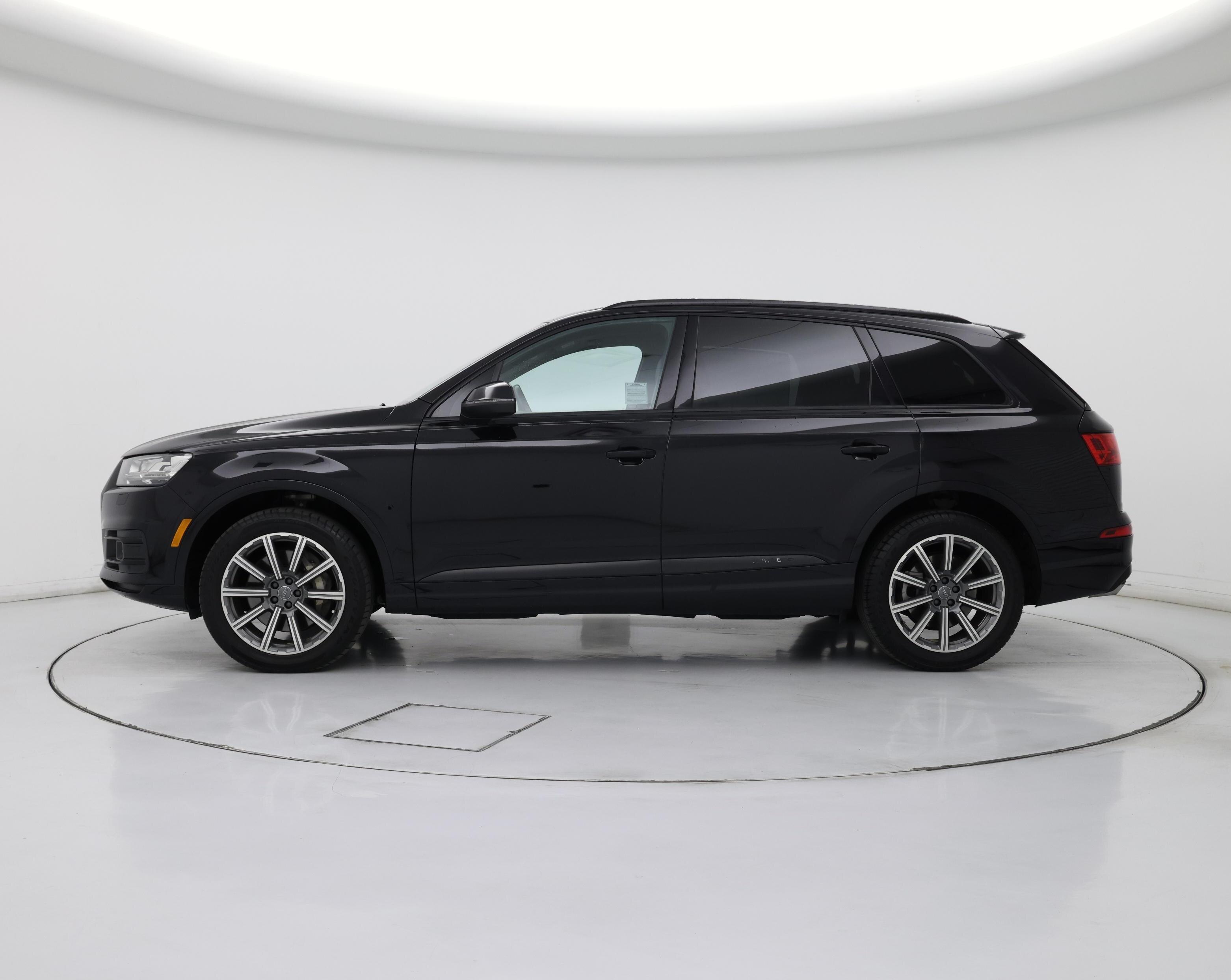 Thumbnail: 2018 Audi Q7 - 3
