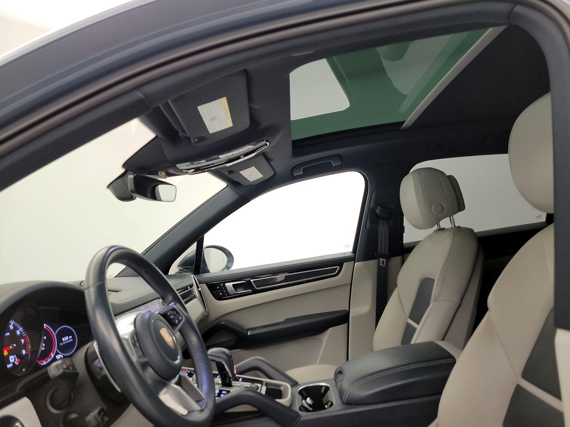 Thumbnail: 2019 Porsche Cayenne - 20
