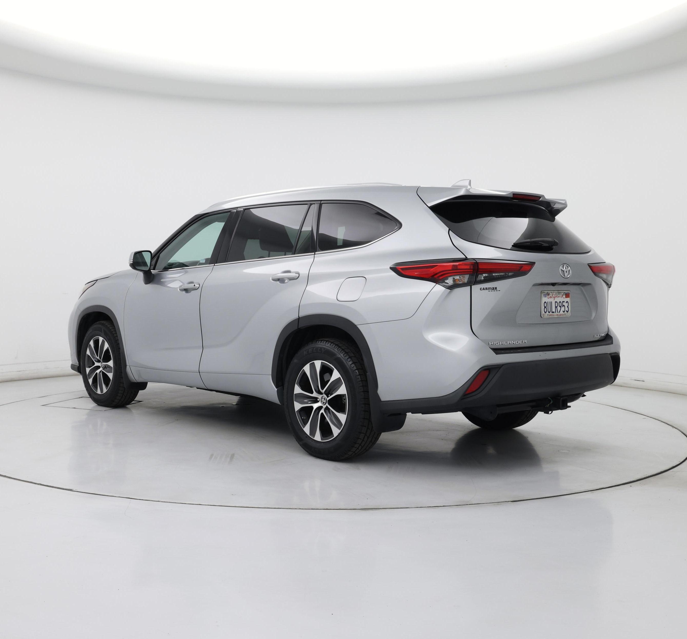 Thumbnail: 2021 Toyota Highlander - 2