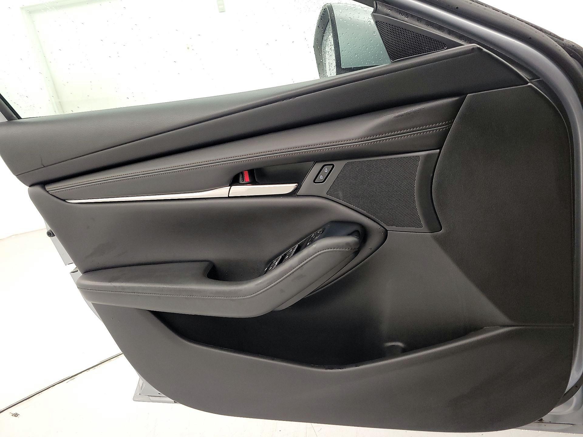 Thumbnail: 2019 Mazda Mazda3 - 12