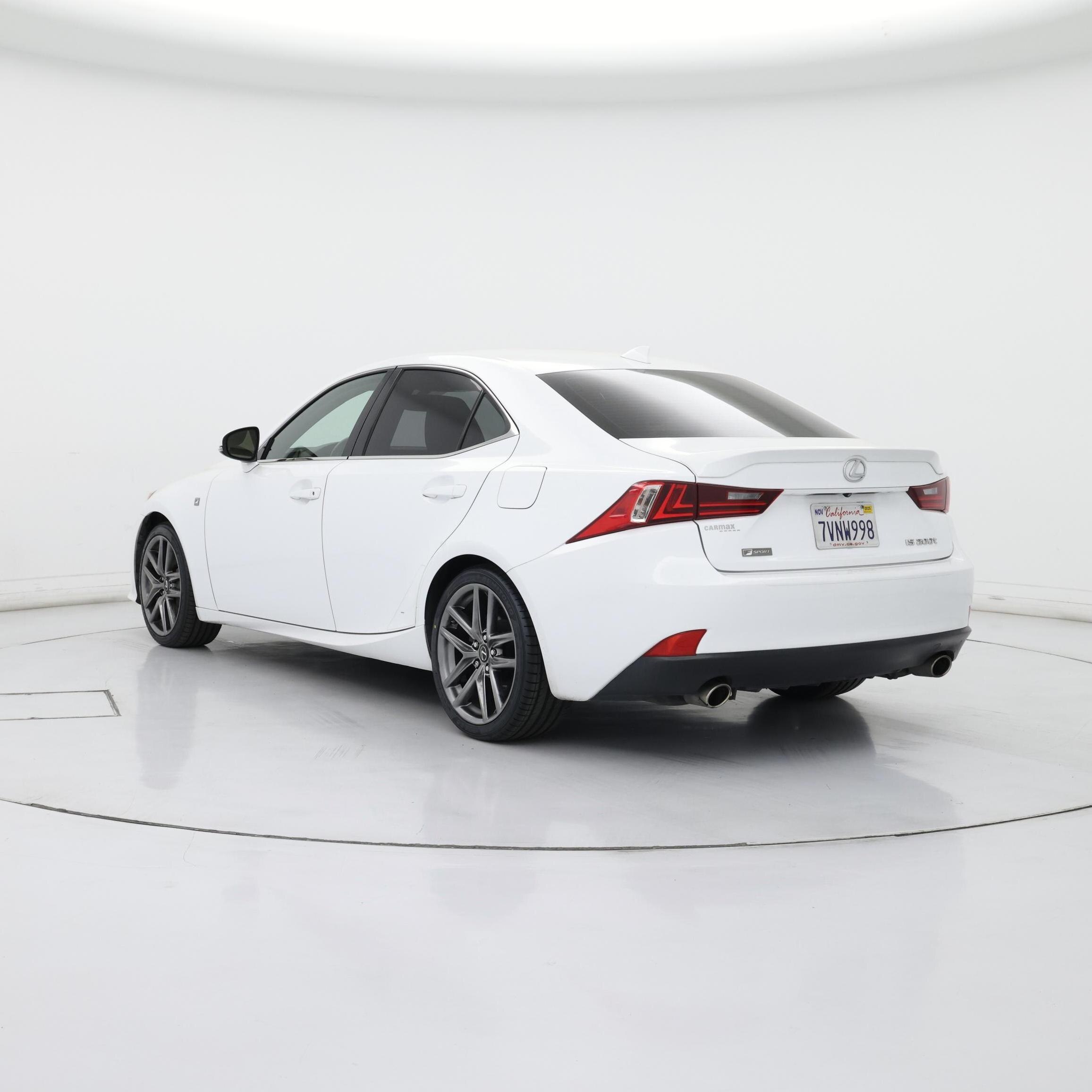 Thumbnail: 2016 Lexus IS - 2