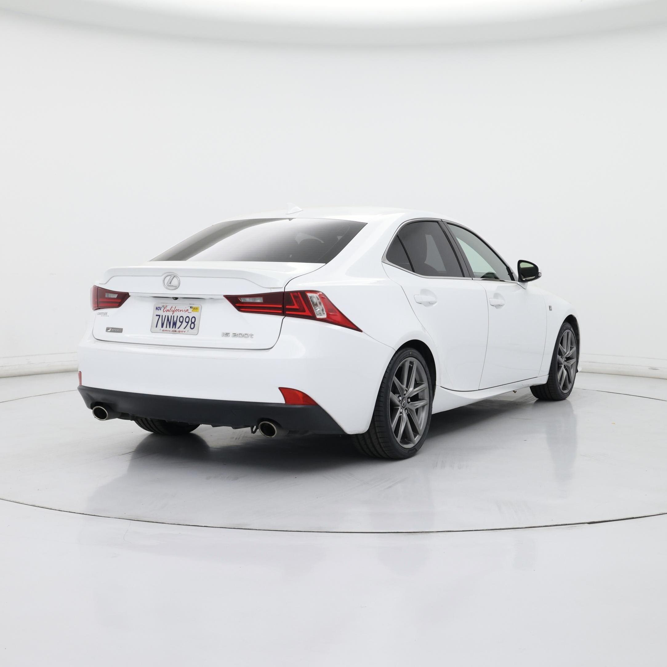 Thumbnail: 2016 Lexus IS - 8