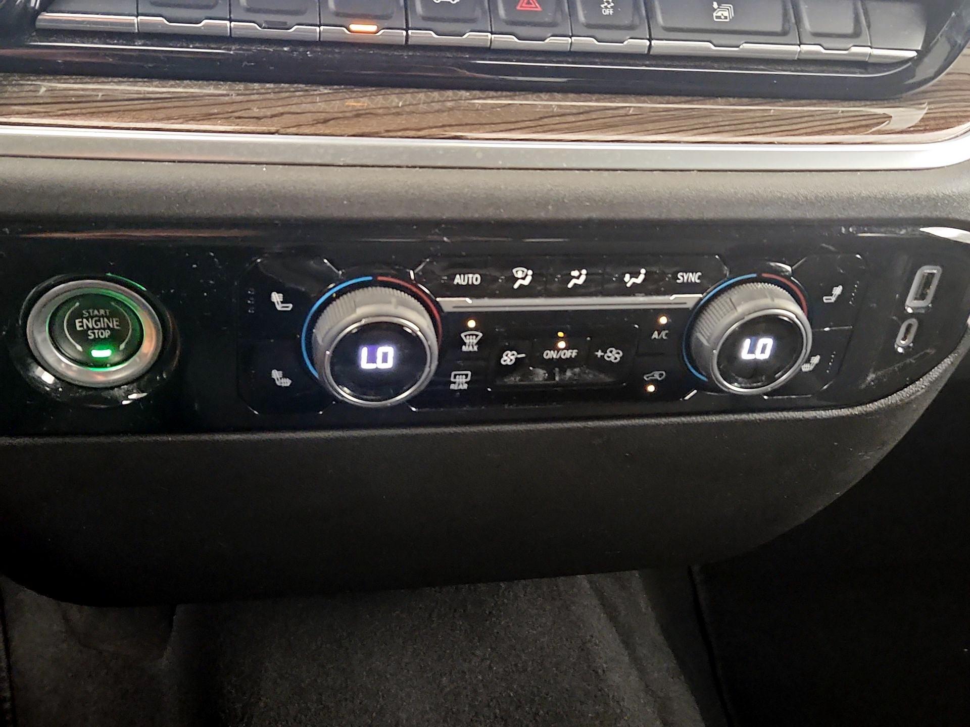 Thumbnail: 2022 Chevrolet Silverado 1500 - 16