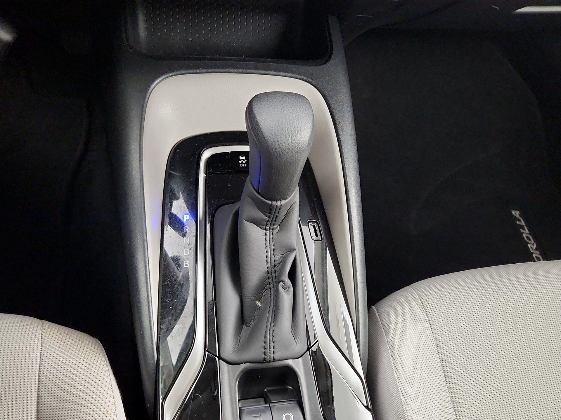 Thumbnail: 2021 Toyota Corolla - 17