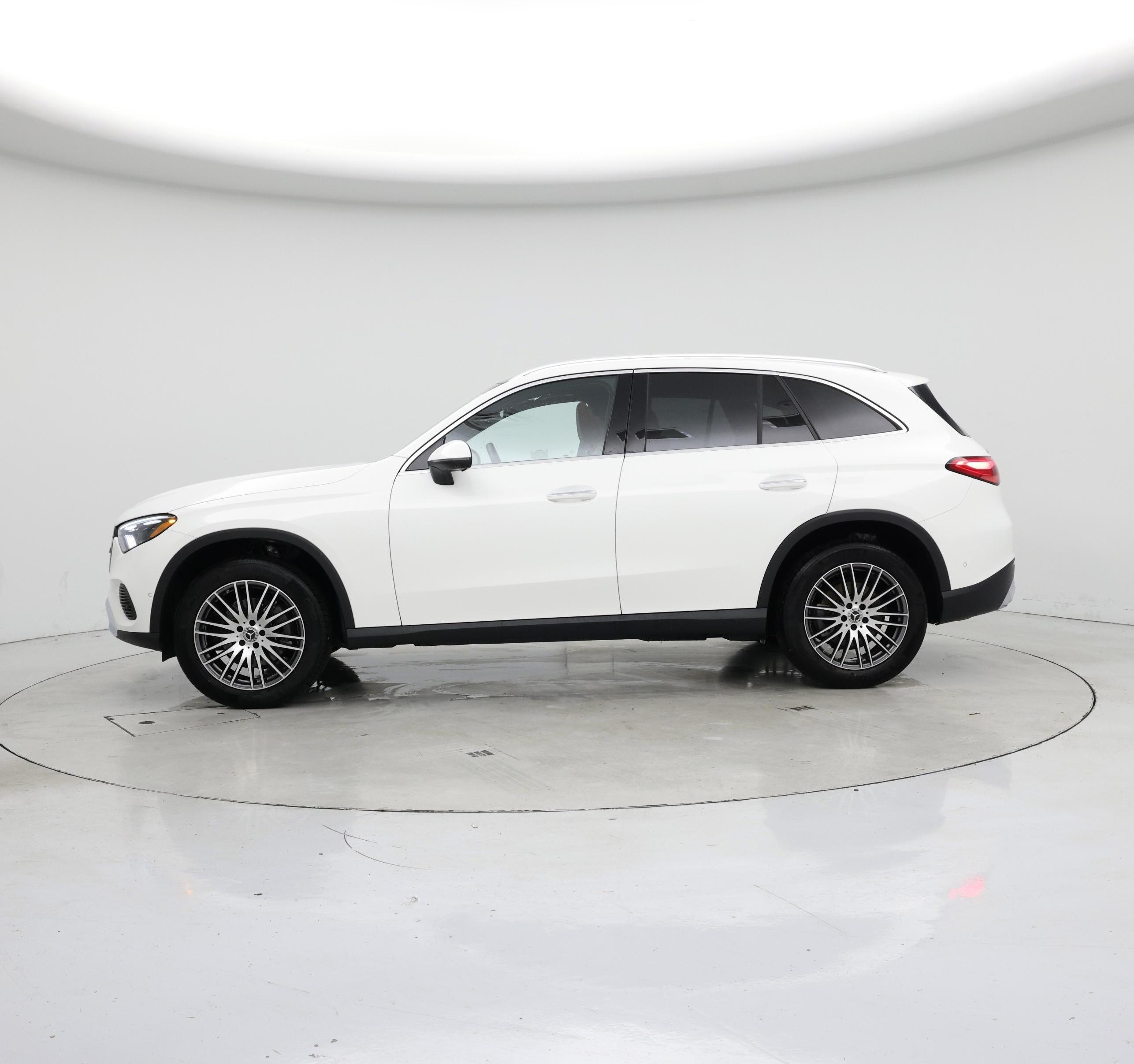 Thumbnail: 2024 Mercedes-Benz GLC - 3