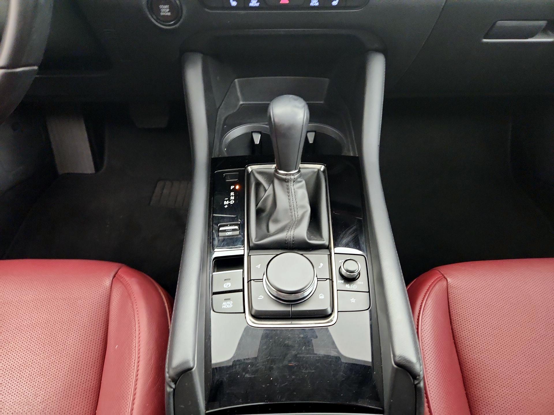 Thumbnail: 2022 Mazda Mazda3 - 17