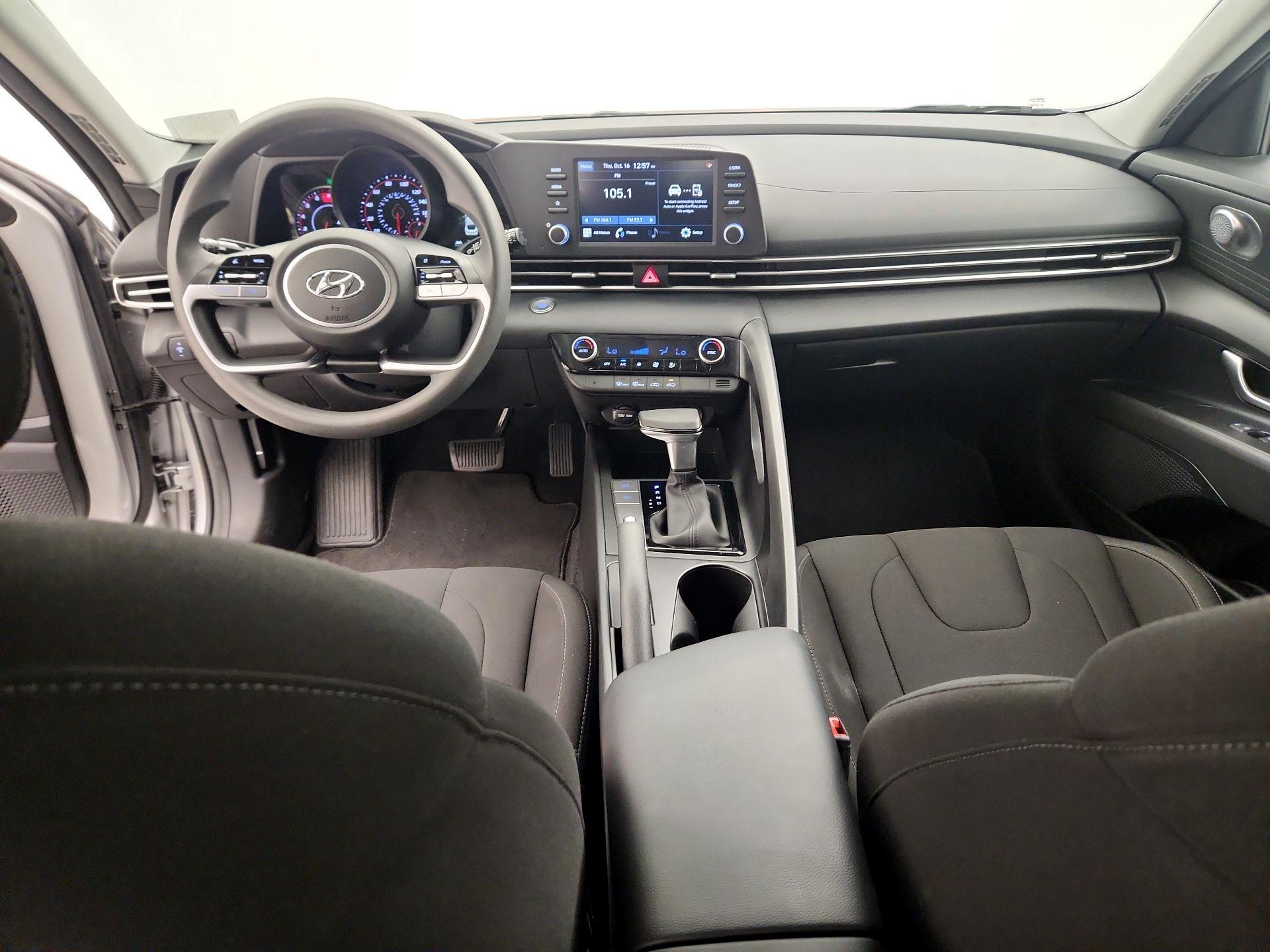 Thumbnail: 2023 Hyundai Elantra - 9