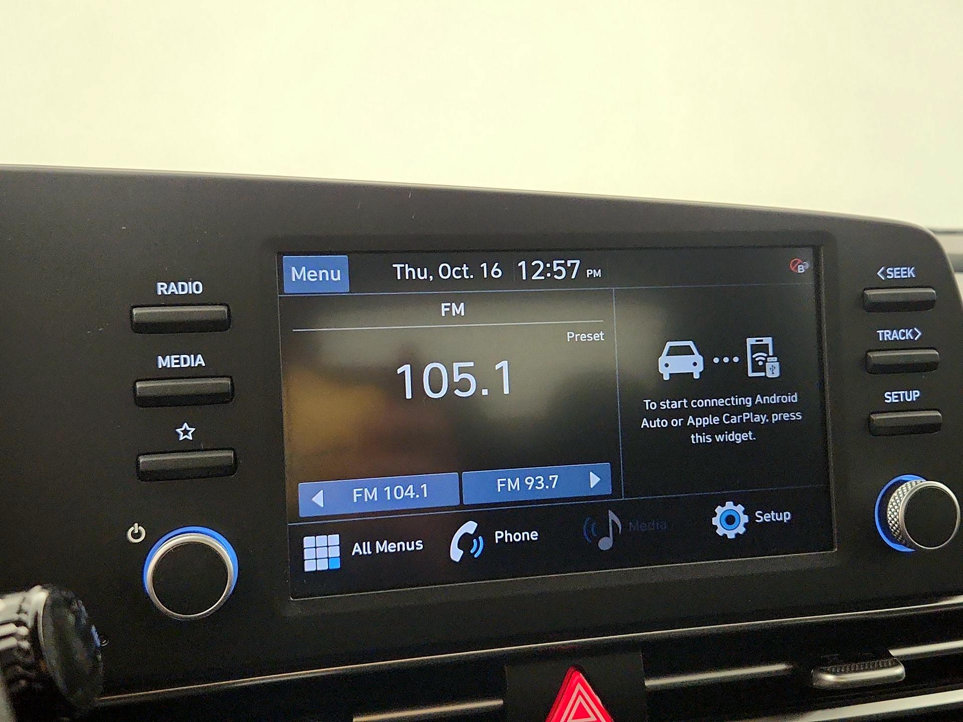 Thumbnail: 2023 Hyundai Elantra - 15