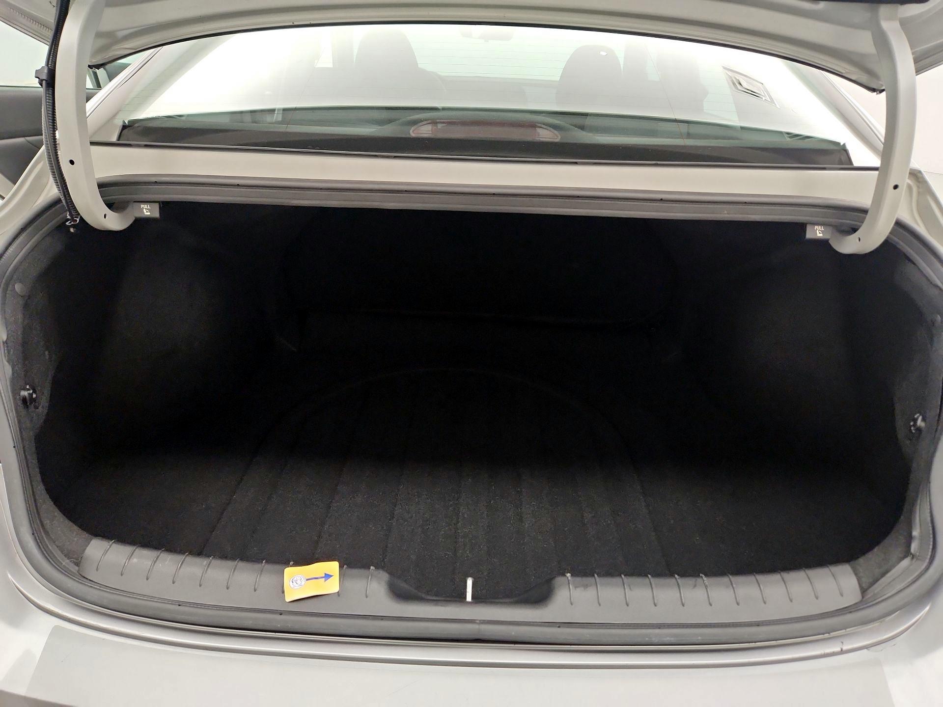 Thumbnail: 2023 Hyundai Elantra - 20