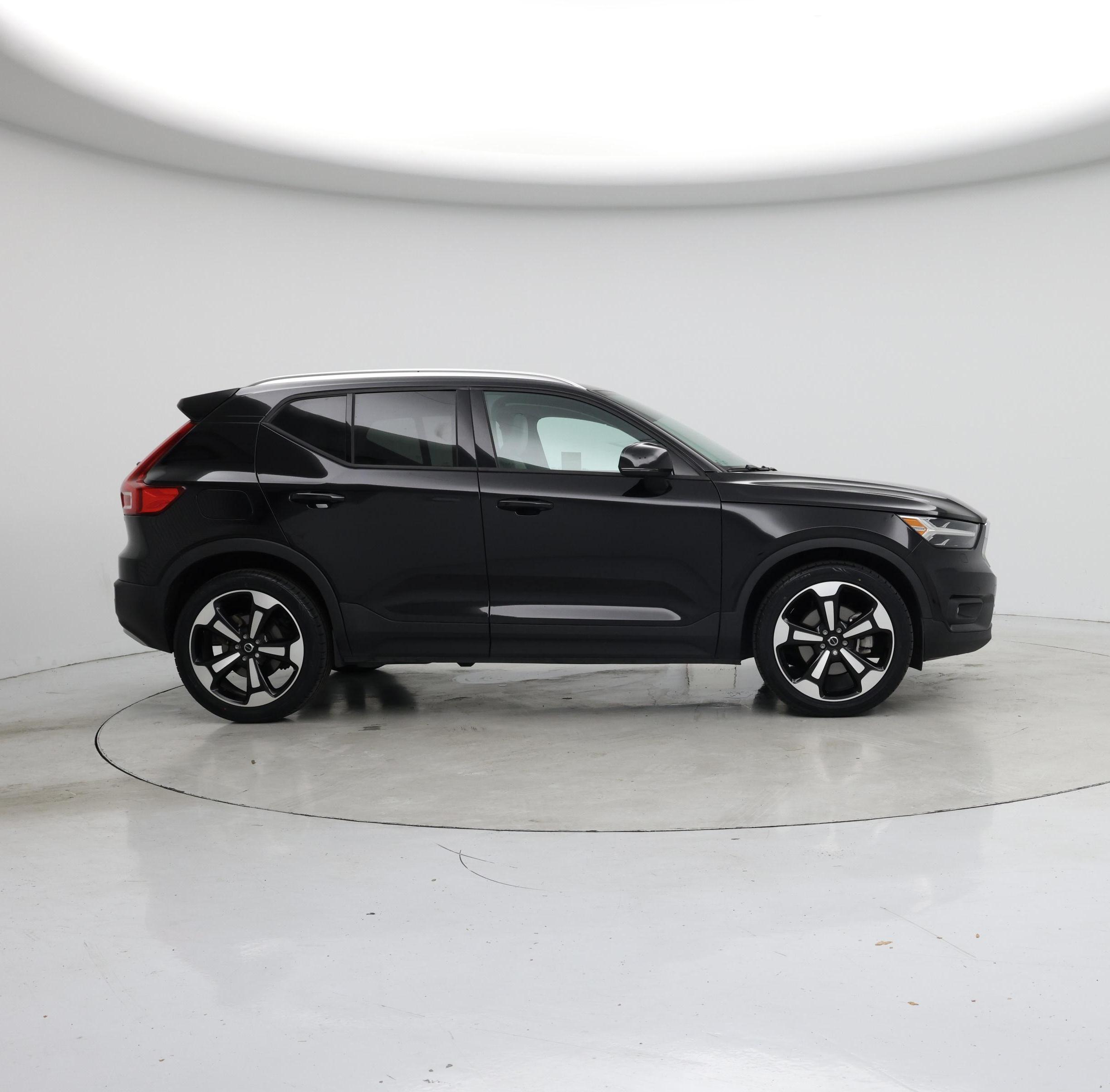 Thumbnail: 2020 Volvo XC40 - 7