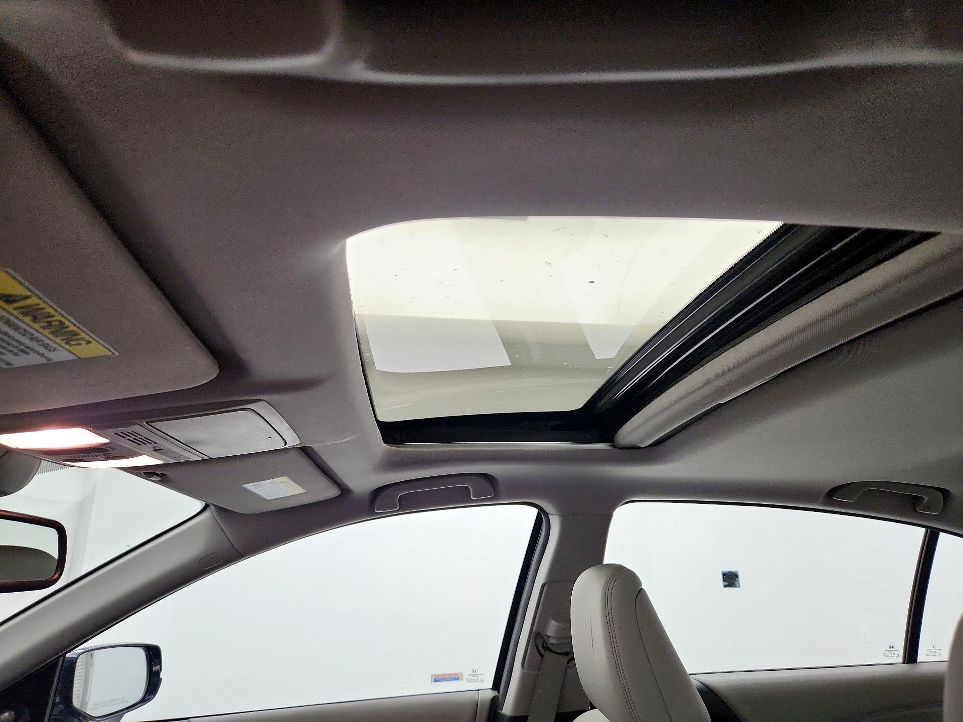 Thumbnail: 2015 Honda Accord - 19