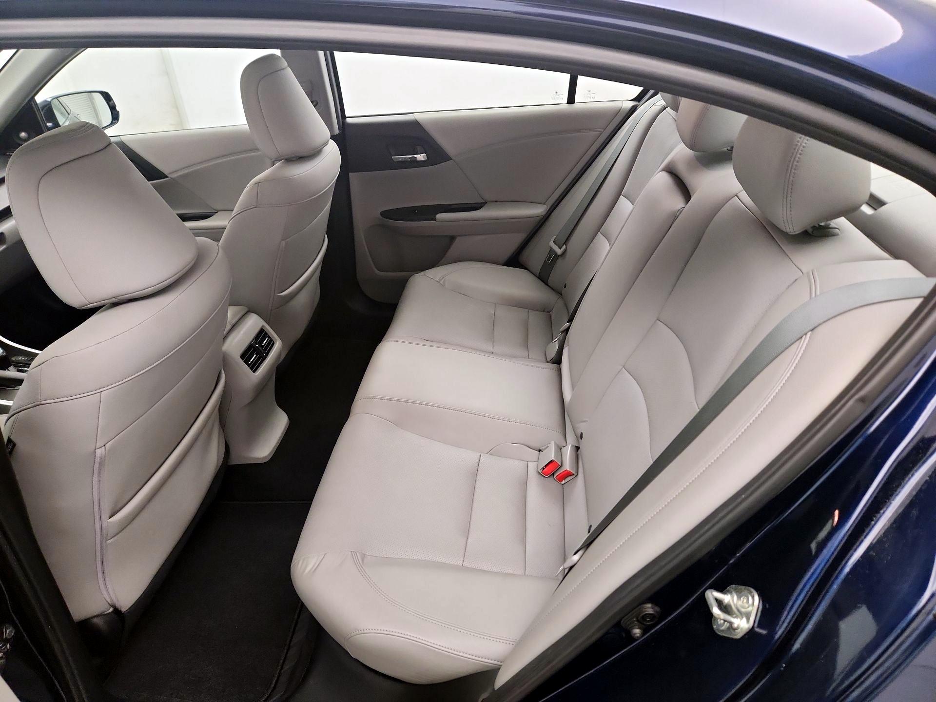 Thumbnail: 2015 Honda Accord - 20