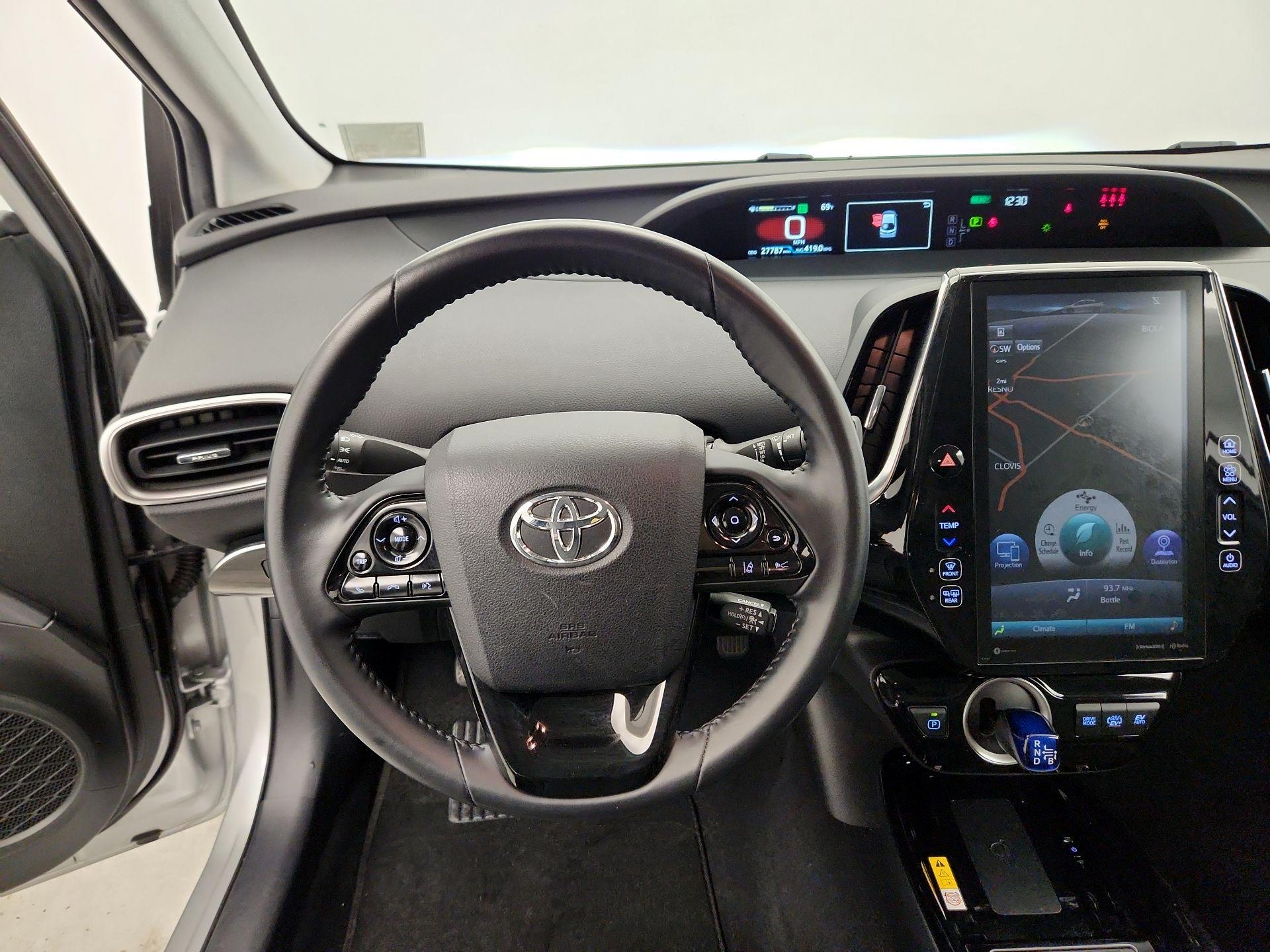 Thumbnail: 2021 Toyota Prius Prime - 10