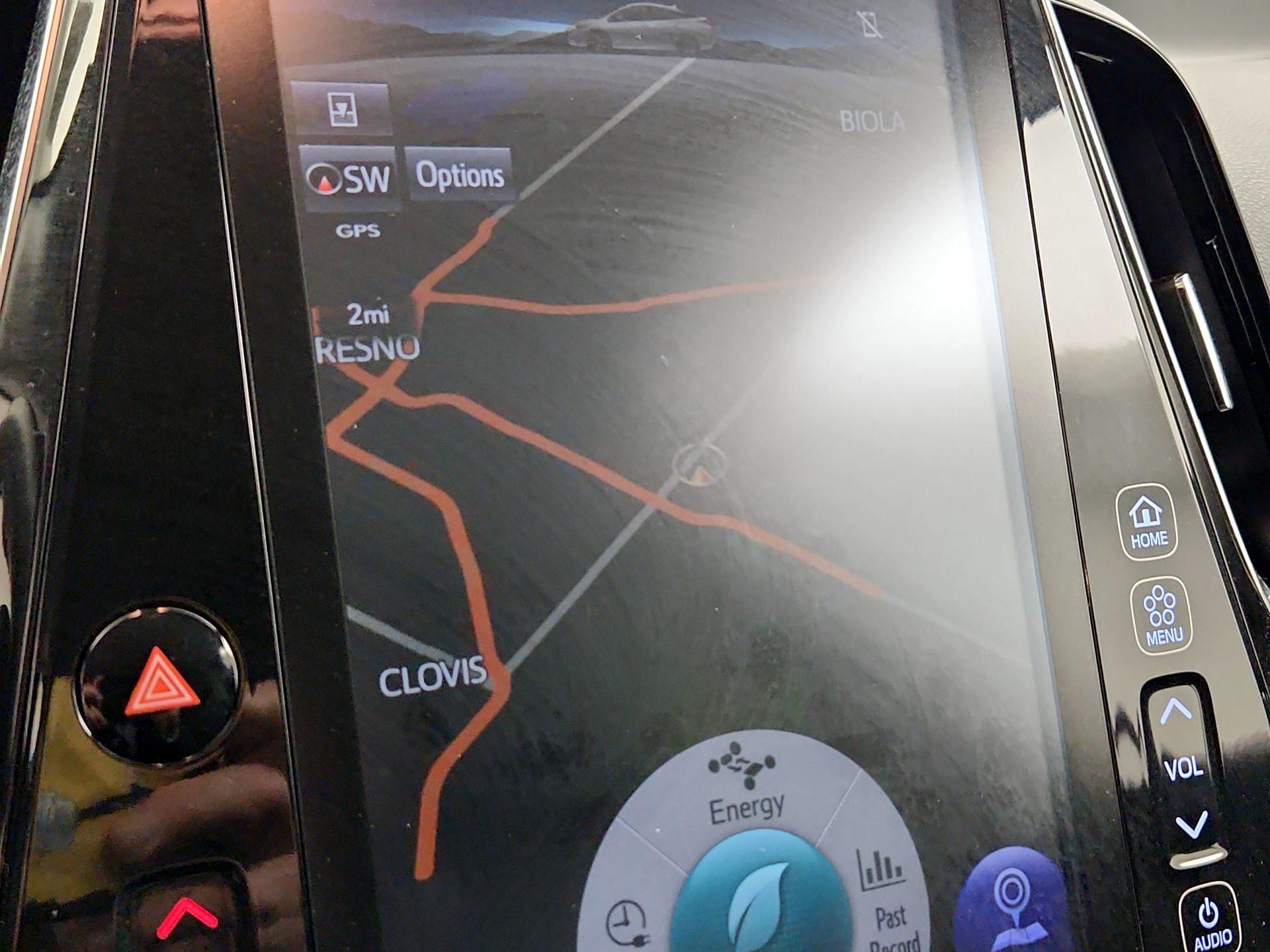 Thumbnail: 2021 Toyota Prius Prime - 14