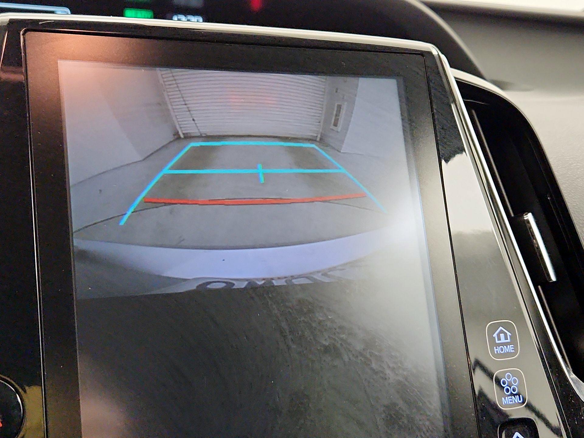 Thumbnail: 2021 Toyota Prius Prime - 15