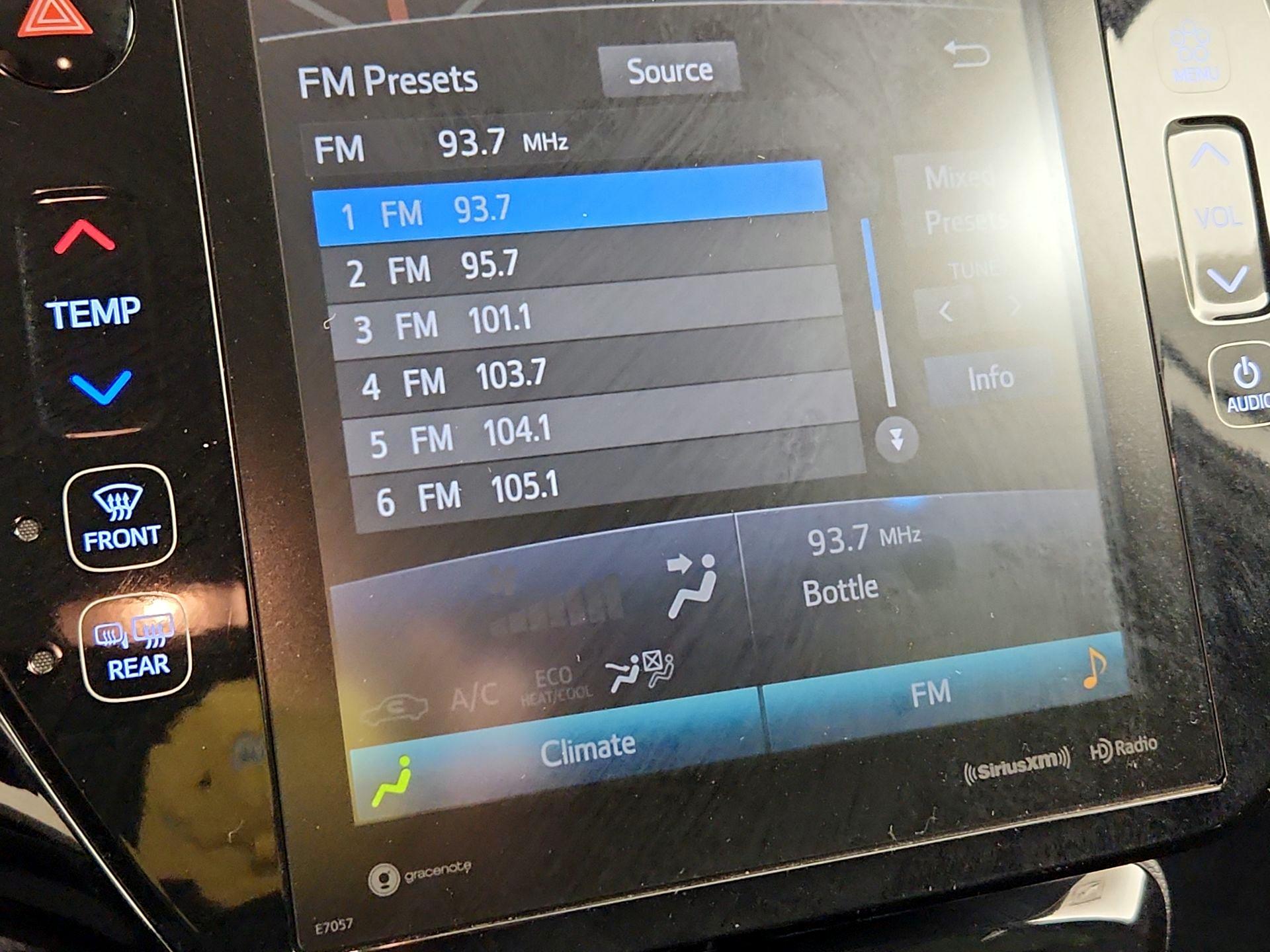 Thumbnail: 2021 Toyota Prius Prime - 16