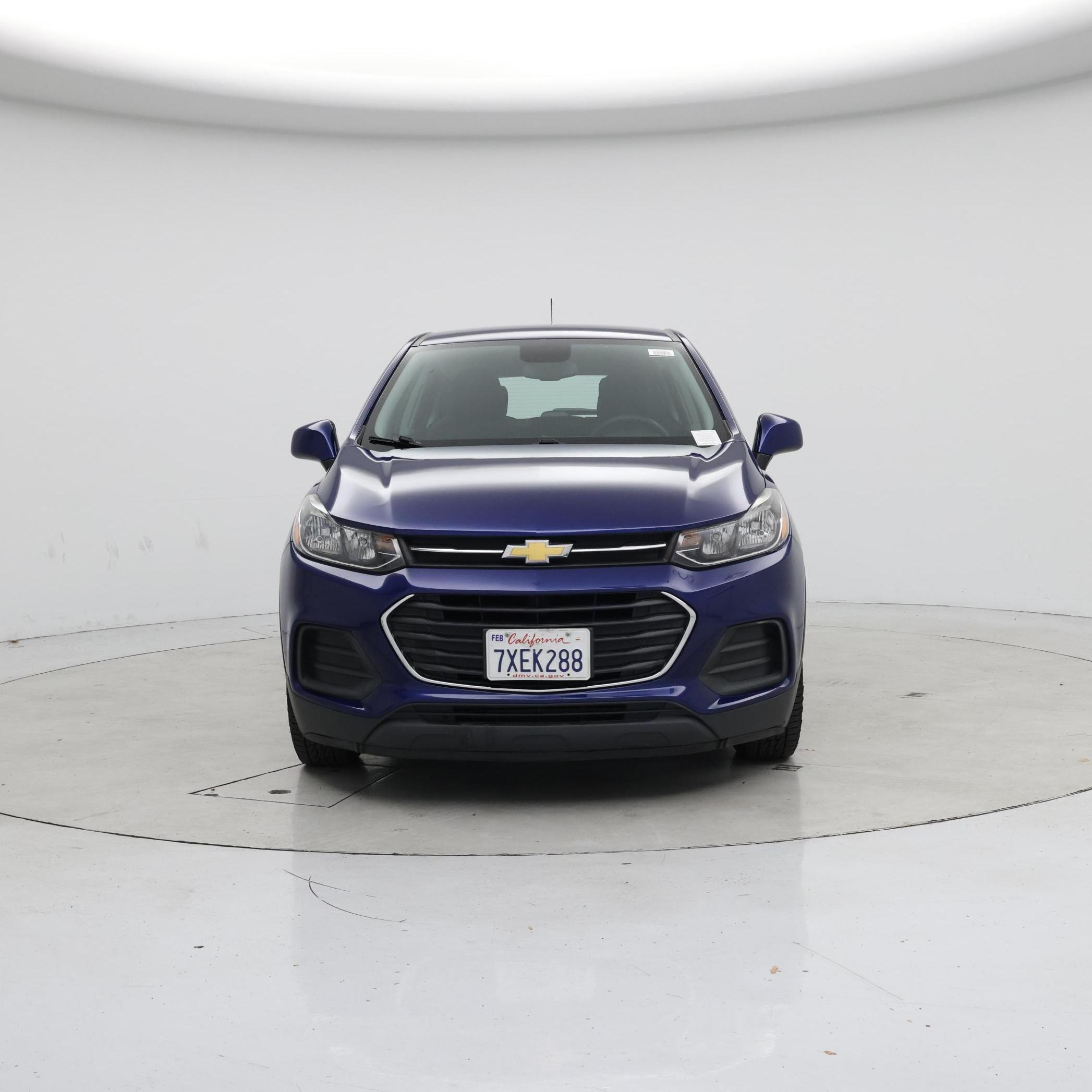 Thumbnail: 2017 Chevrolet Trax - 5