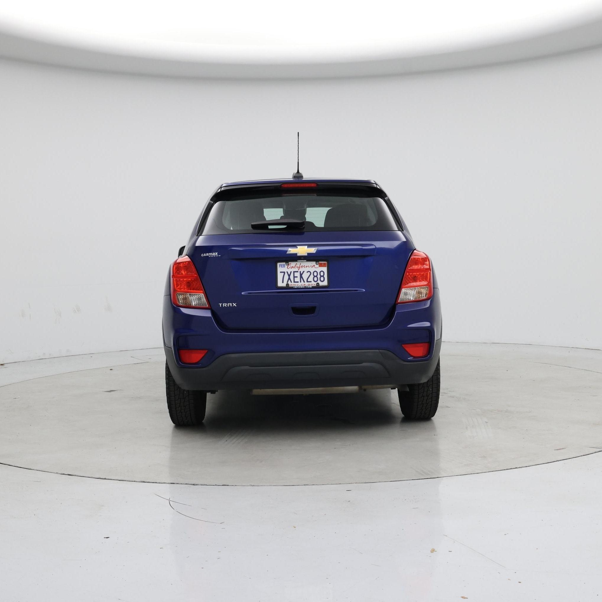 Thumbnail: 2017 Chevrolet Trax - 6