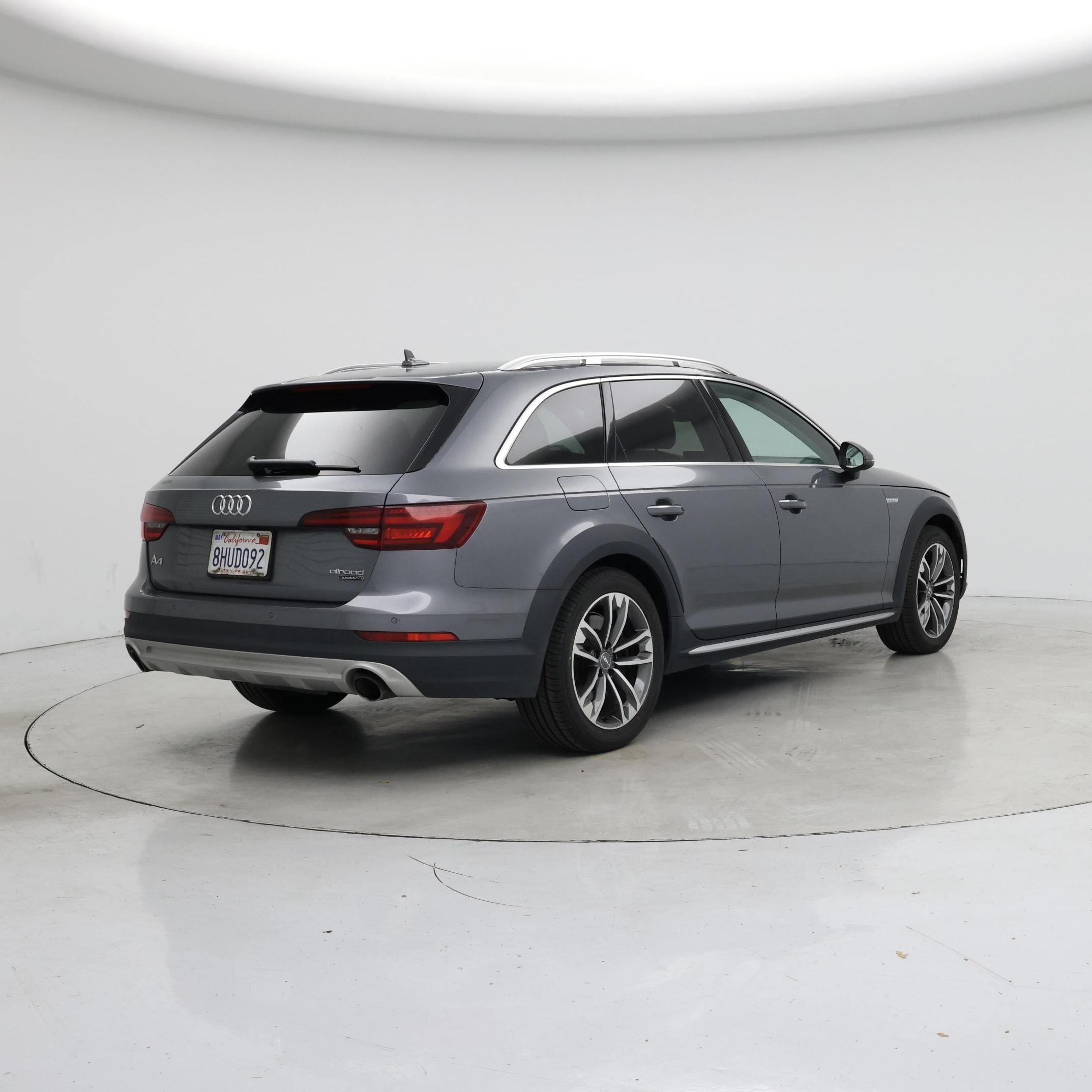 Thumbnail: 2018 Audi A4 - 8
