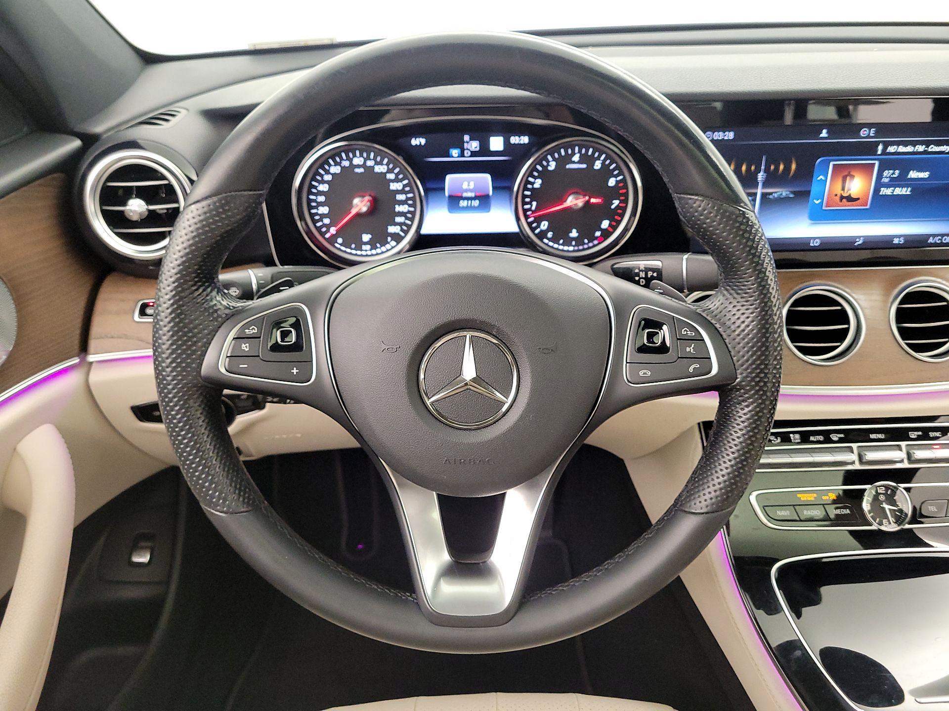 Thumbnail: 2017 Mercedes-Benz E-Class - 10