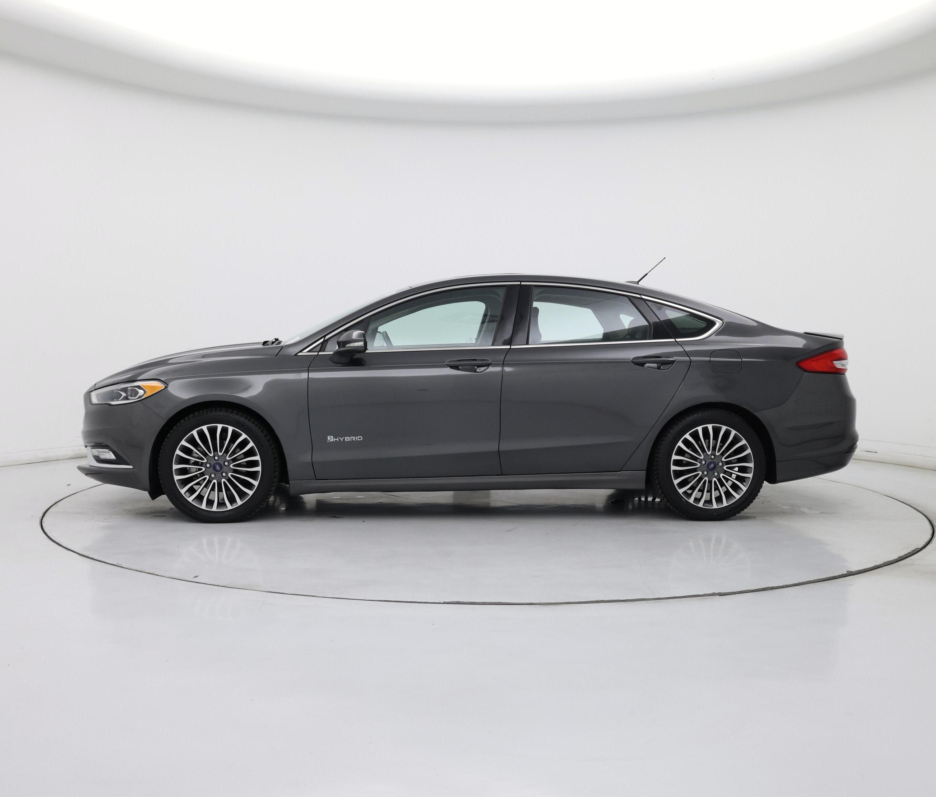 Thumbnail: 2017 Ford Fusion - 3