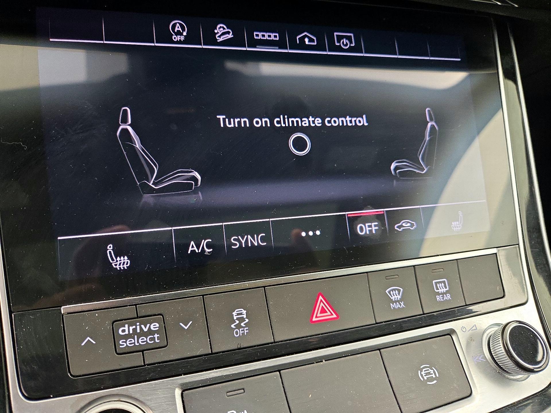 Thumbnail: 2021 Audi Q7 - 16