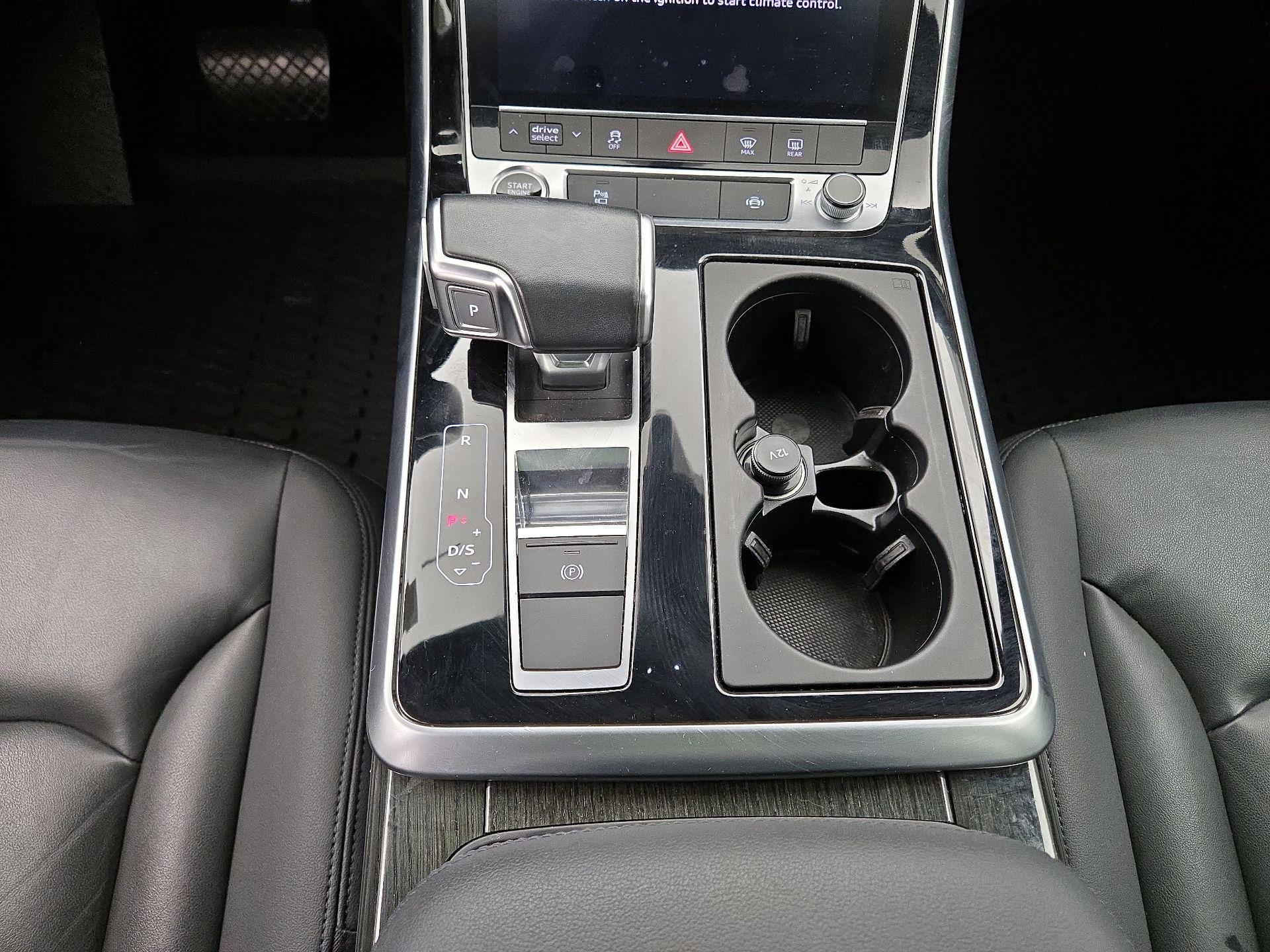 Thumbnail: 2021 Audi Q7 - 17
