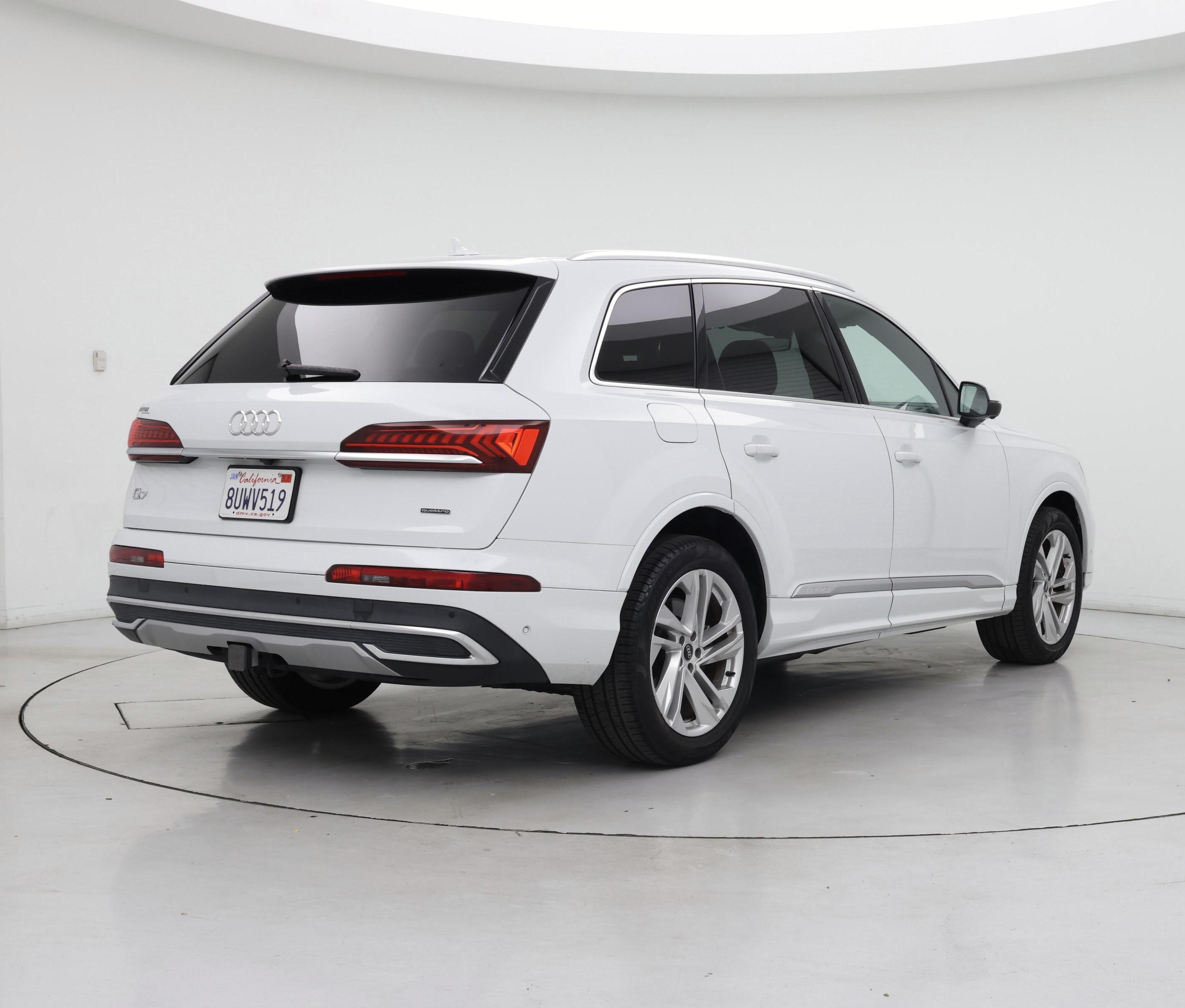 Thumbnail: 2021 Audi Q7 - 8