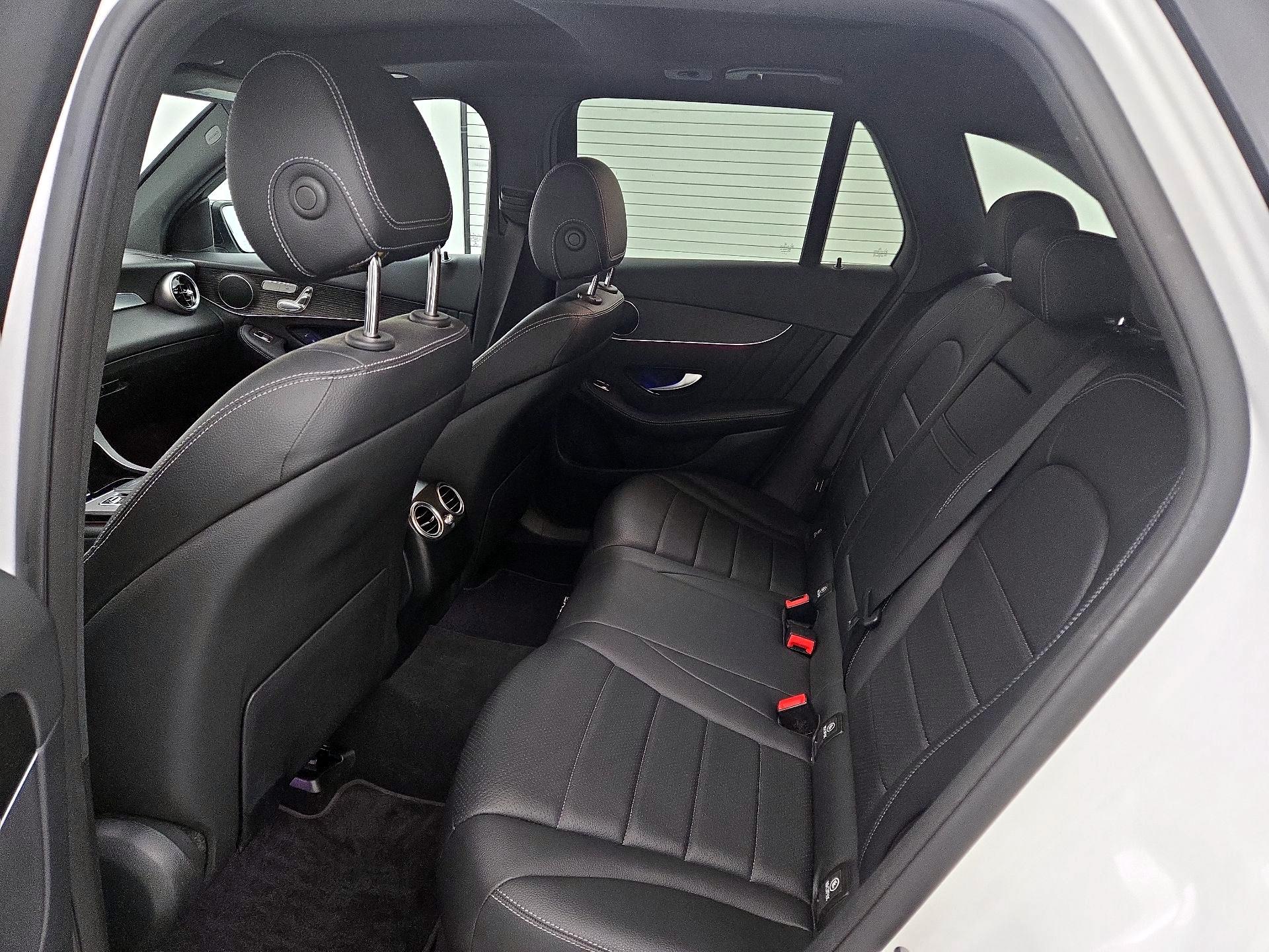 Thumbnail: 2022 Mercedes-Benz GLC - 18
