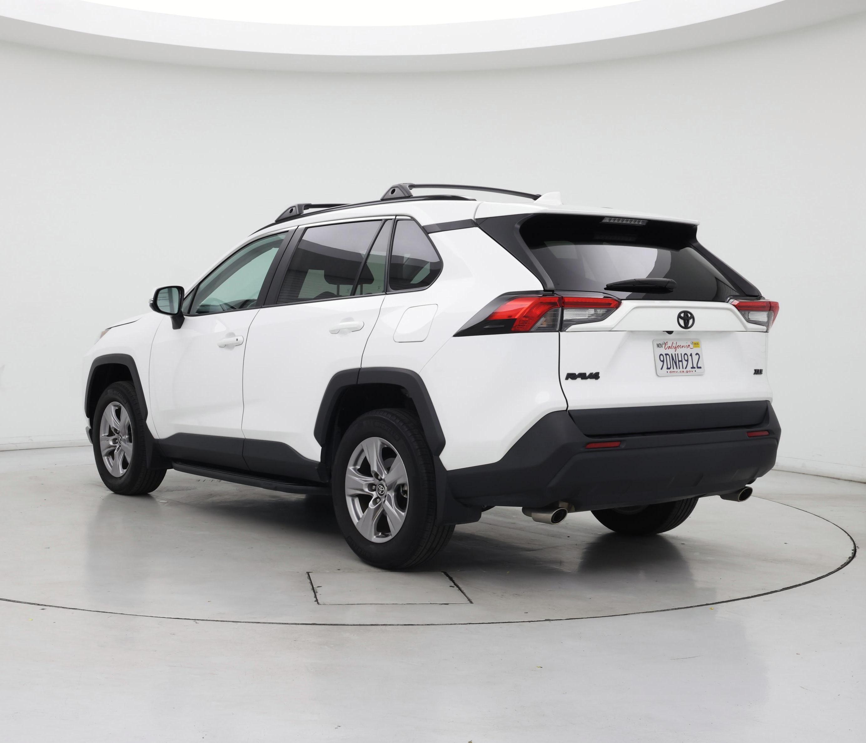Thumbnail: 2022 Toyota RAV4 - 2