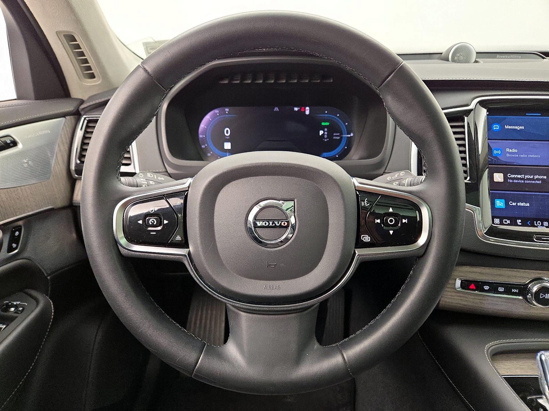 Thumbnail: 2023 Volvo XC90 - 10
